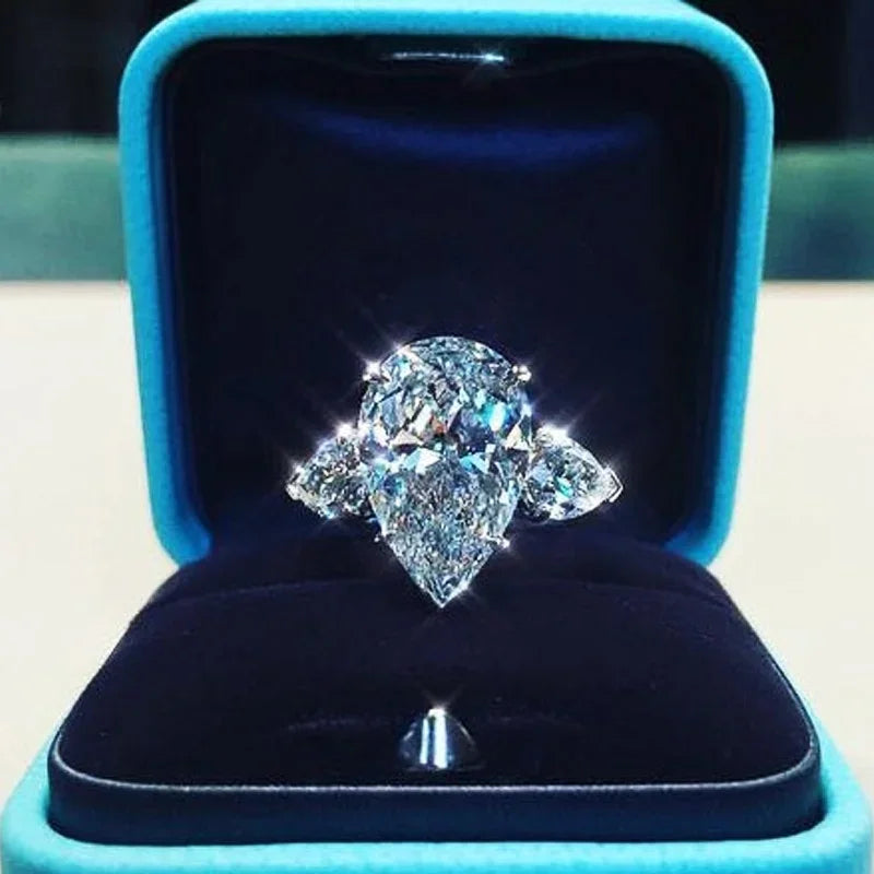 Huitan Luxury Crystal Water Drop CZ Rings Women Proposal Engagement Ring Exquisite Wedding Anniversary Gift Party Trendy Jewelry Luxlife Brands