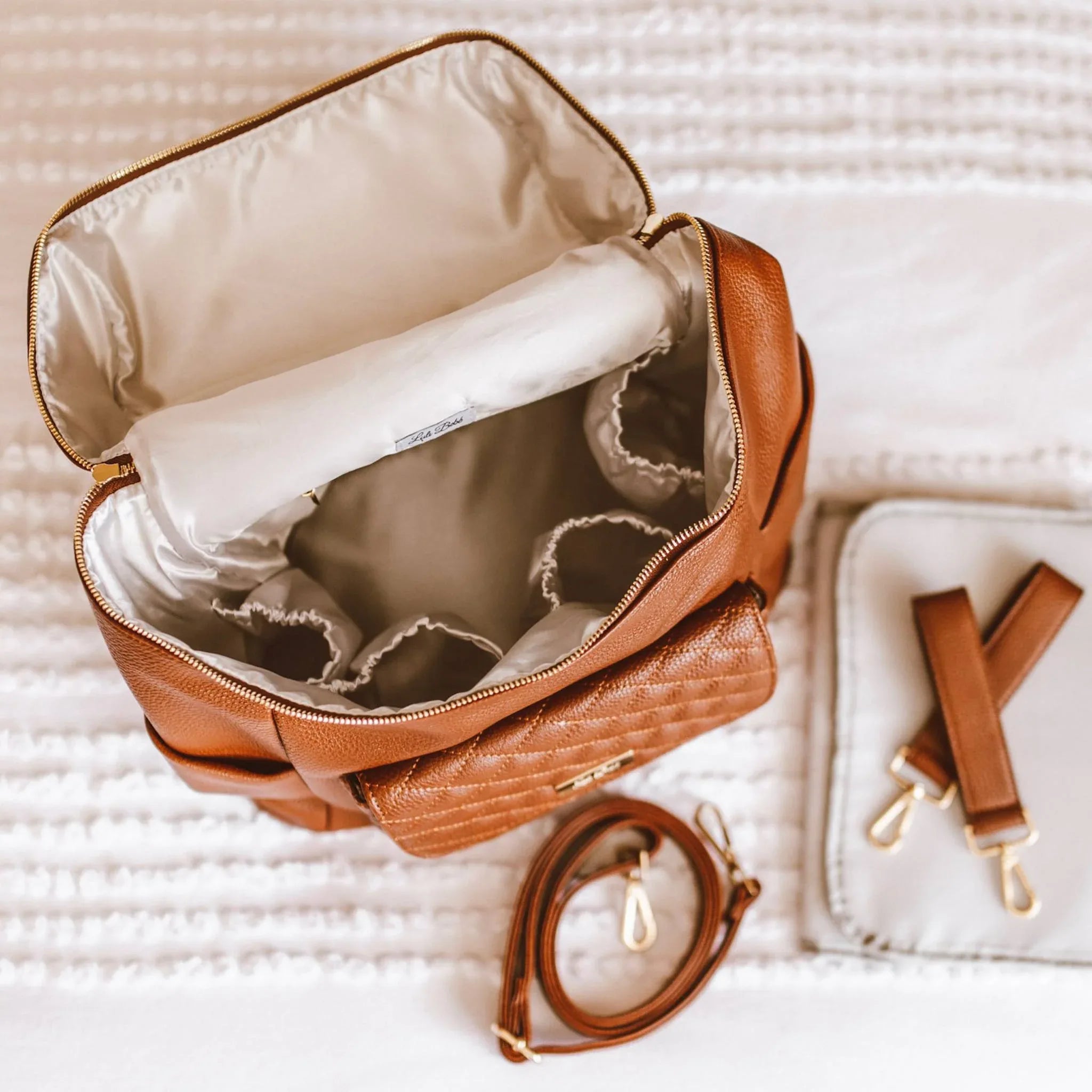 Signature Diaper Bag Caramel Luli Bebe