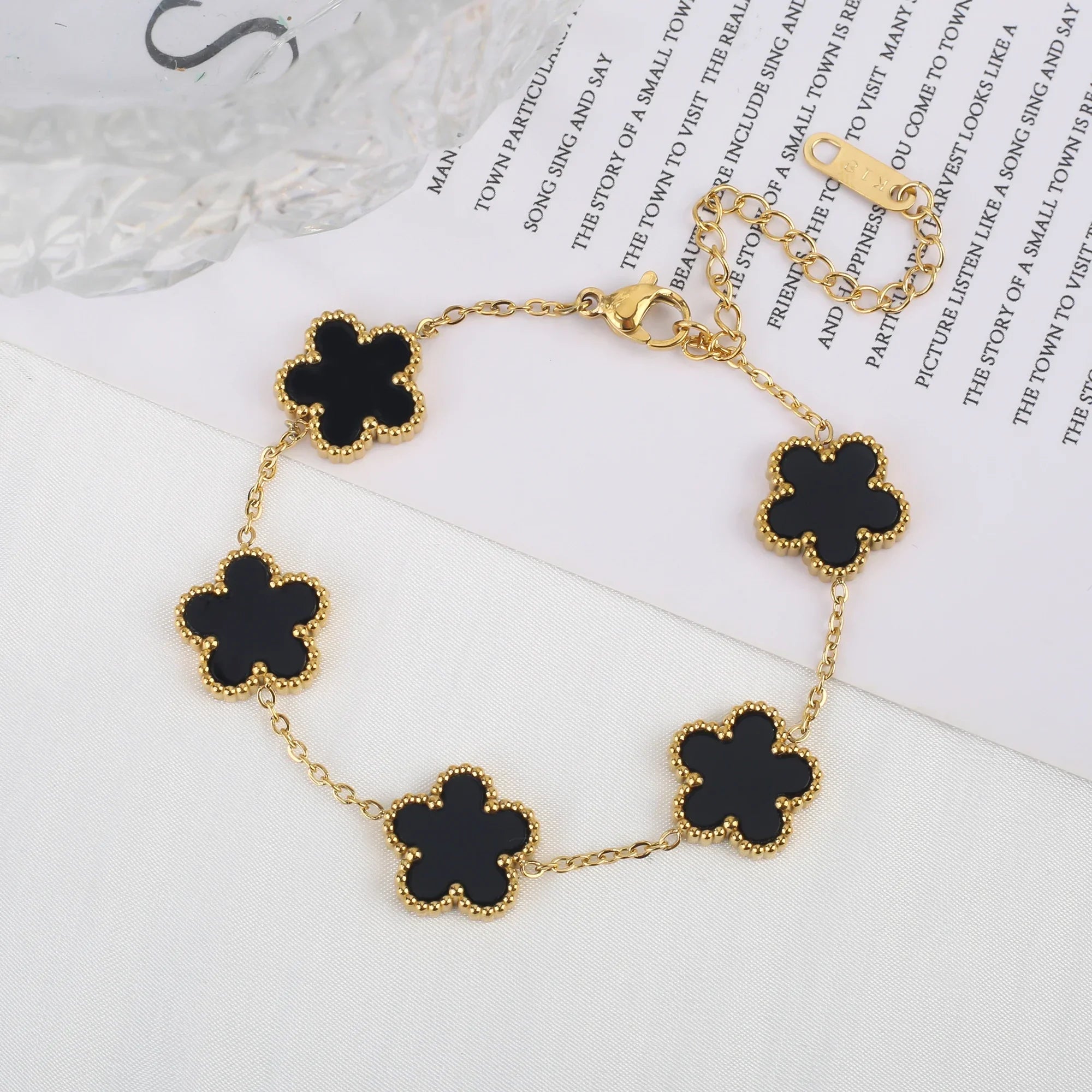Classic Stainless Steel Hot Selling Golden Clover Adjustable Bracelet Luxury Five Leaf Flower Bracelet Jewelry For Women Gift Luxlife Brands