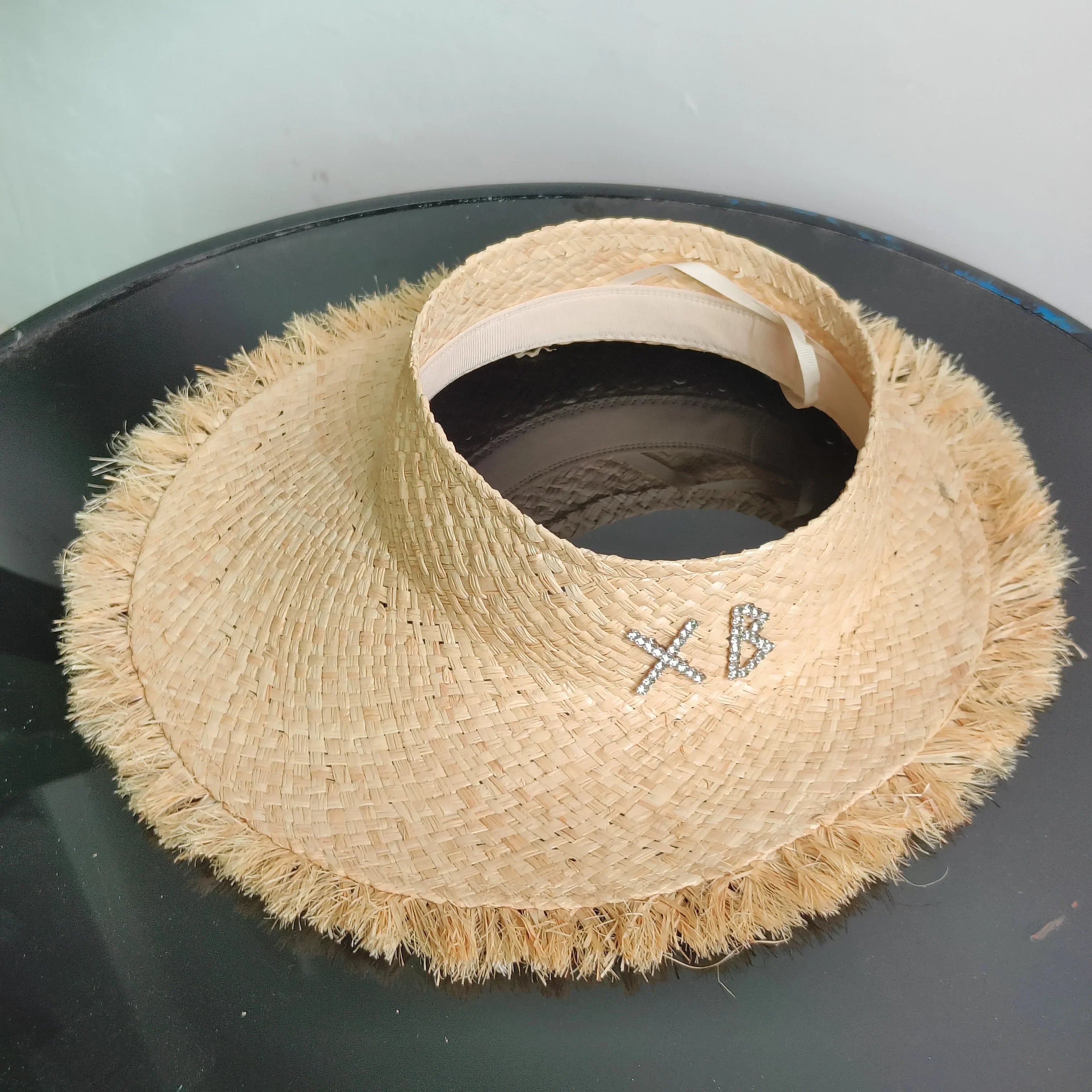 Designer French Elegant Women's Summer RB Letter Straw Hat Wide Brim Breathable Sun Protect Fashionable Beach Vacation Sun Hat Luxlife Brands