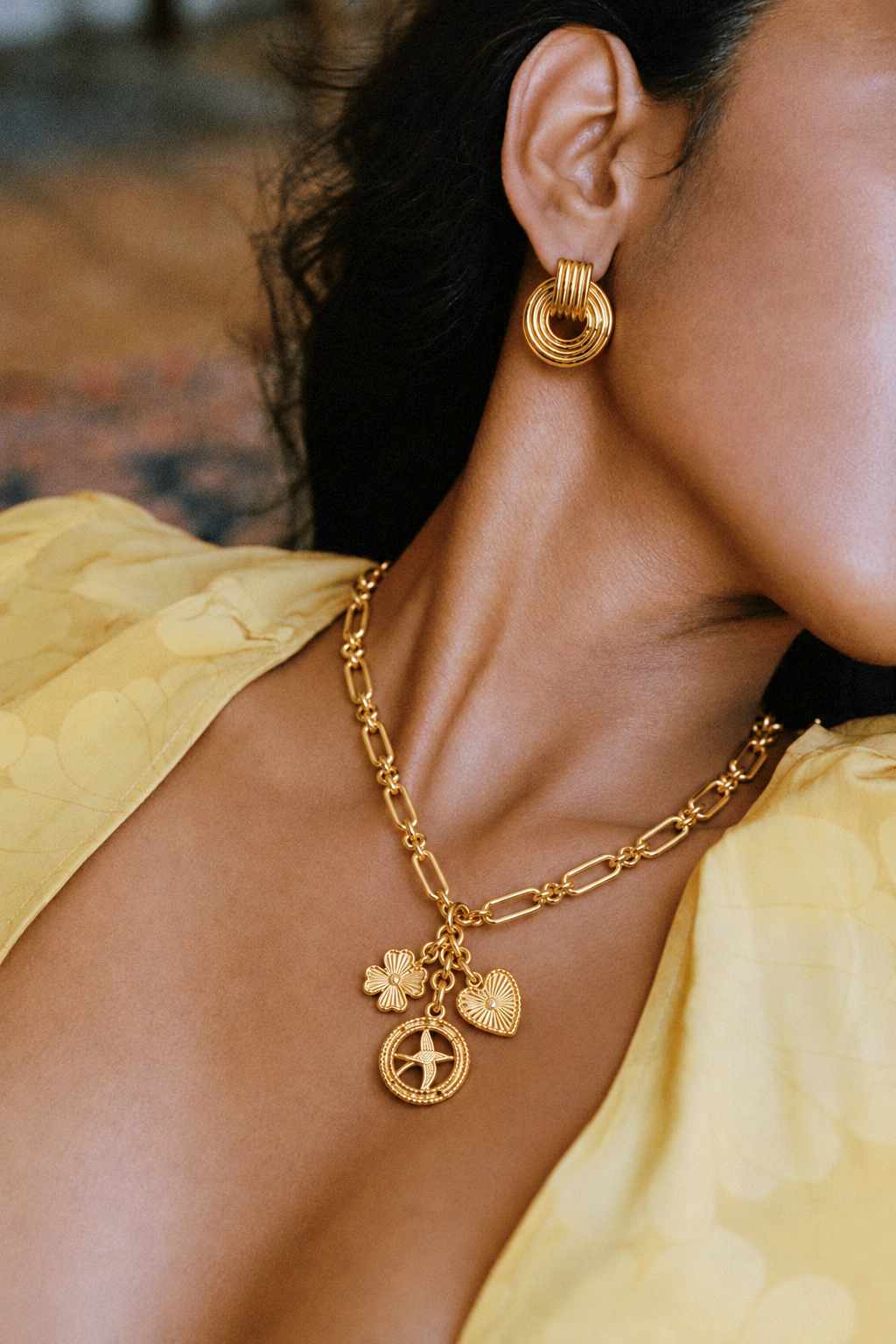 Solana Pendant Necklace