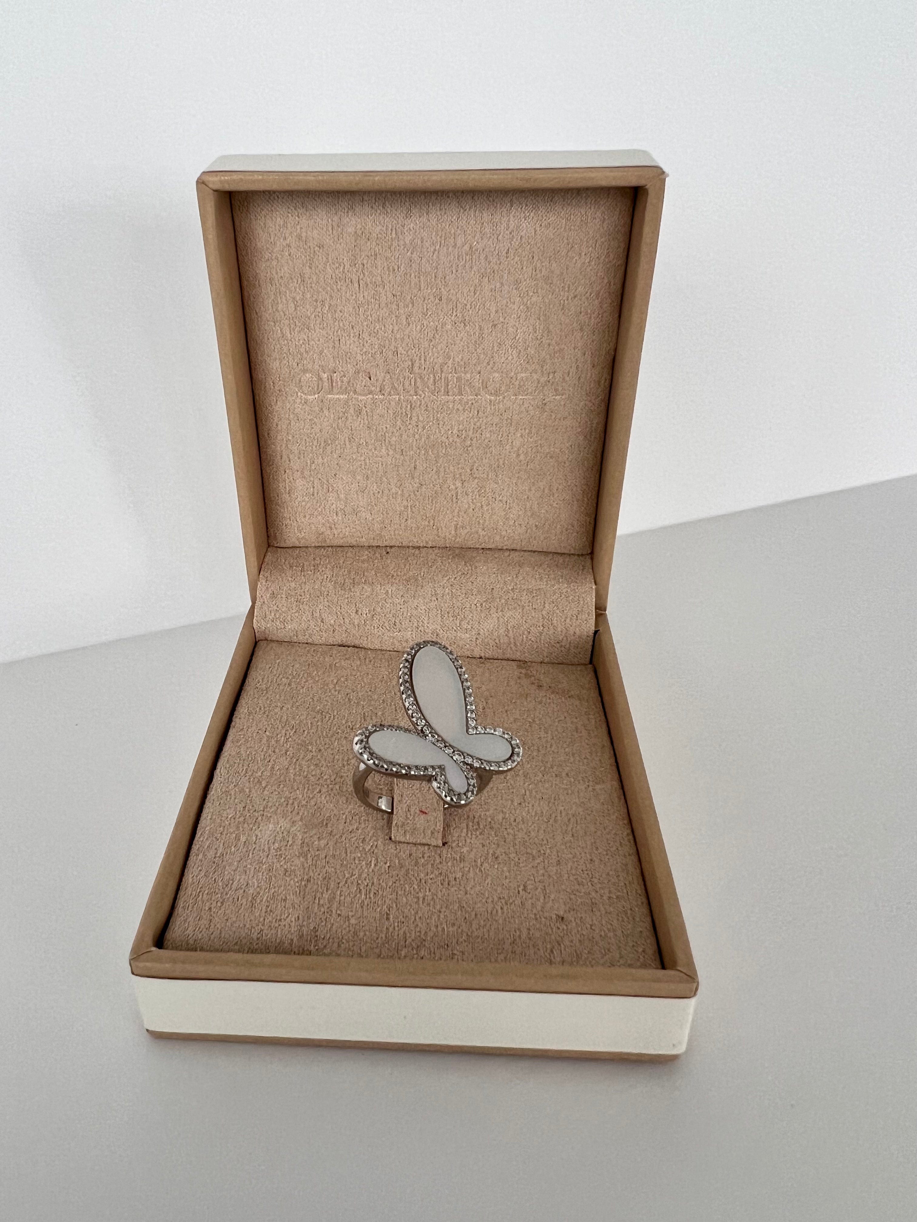 .925 Silver Ring w/ Mother Of Pearl Butterfly encrusted with Cubic Zirconia Jewelry NIKOZA