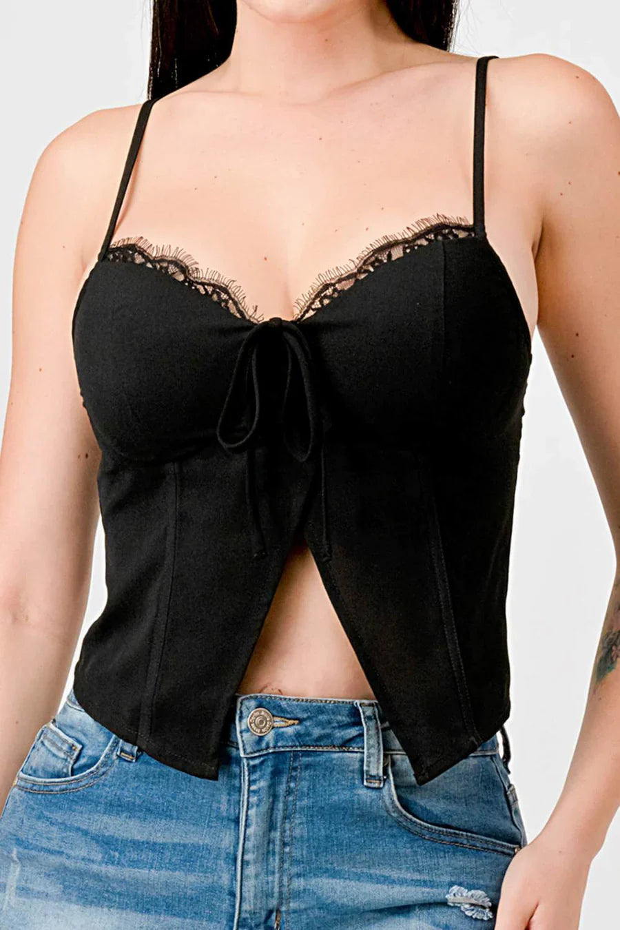 LUXE LACE TRIM SWEETHEART DRAWSTRING BOW ZIPPER CLOSURE BACK CAMI TOP Bella Moda Latina