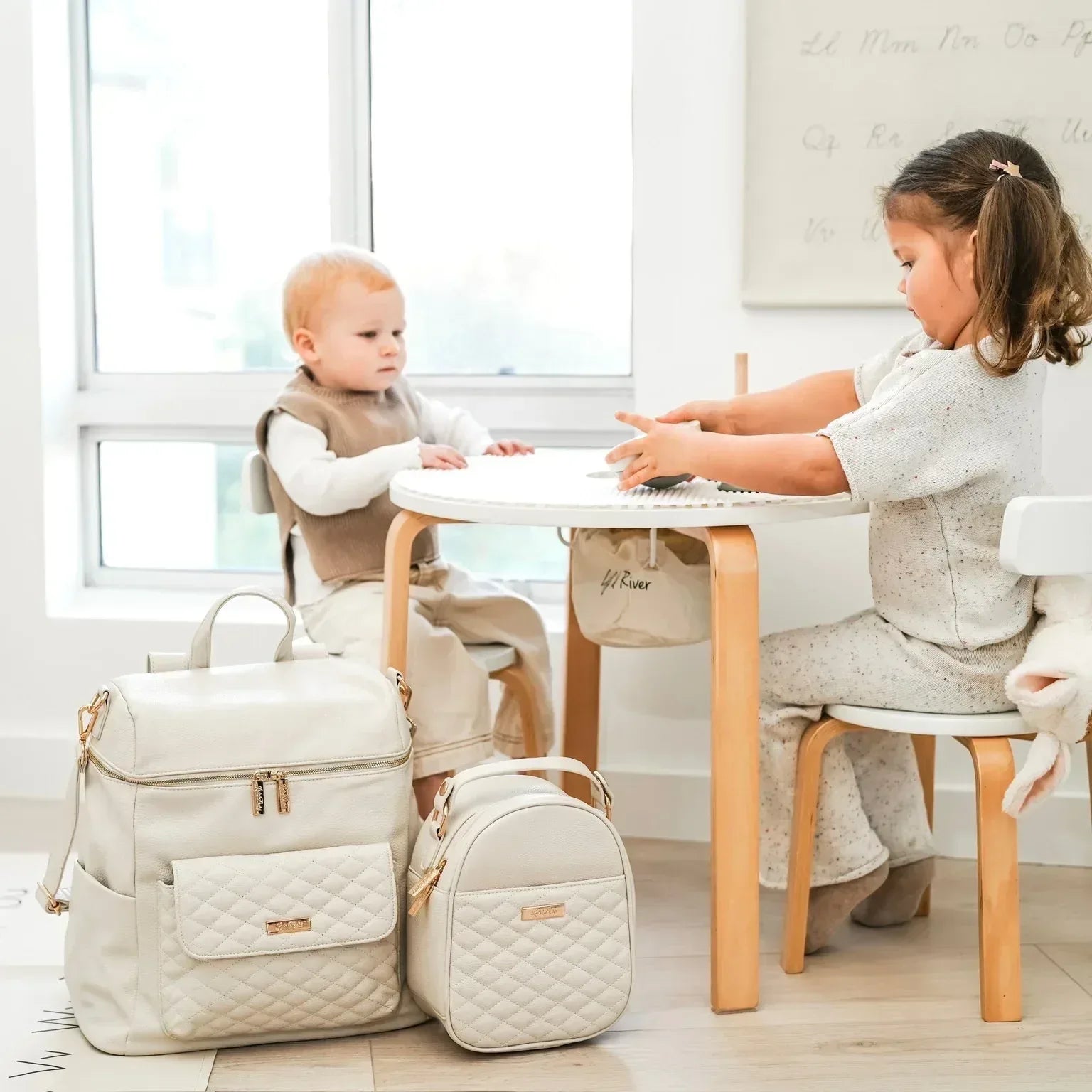 Signature Diaper Bag Pearl White Luli Bebe