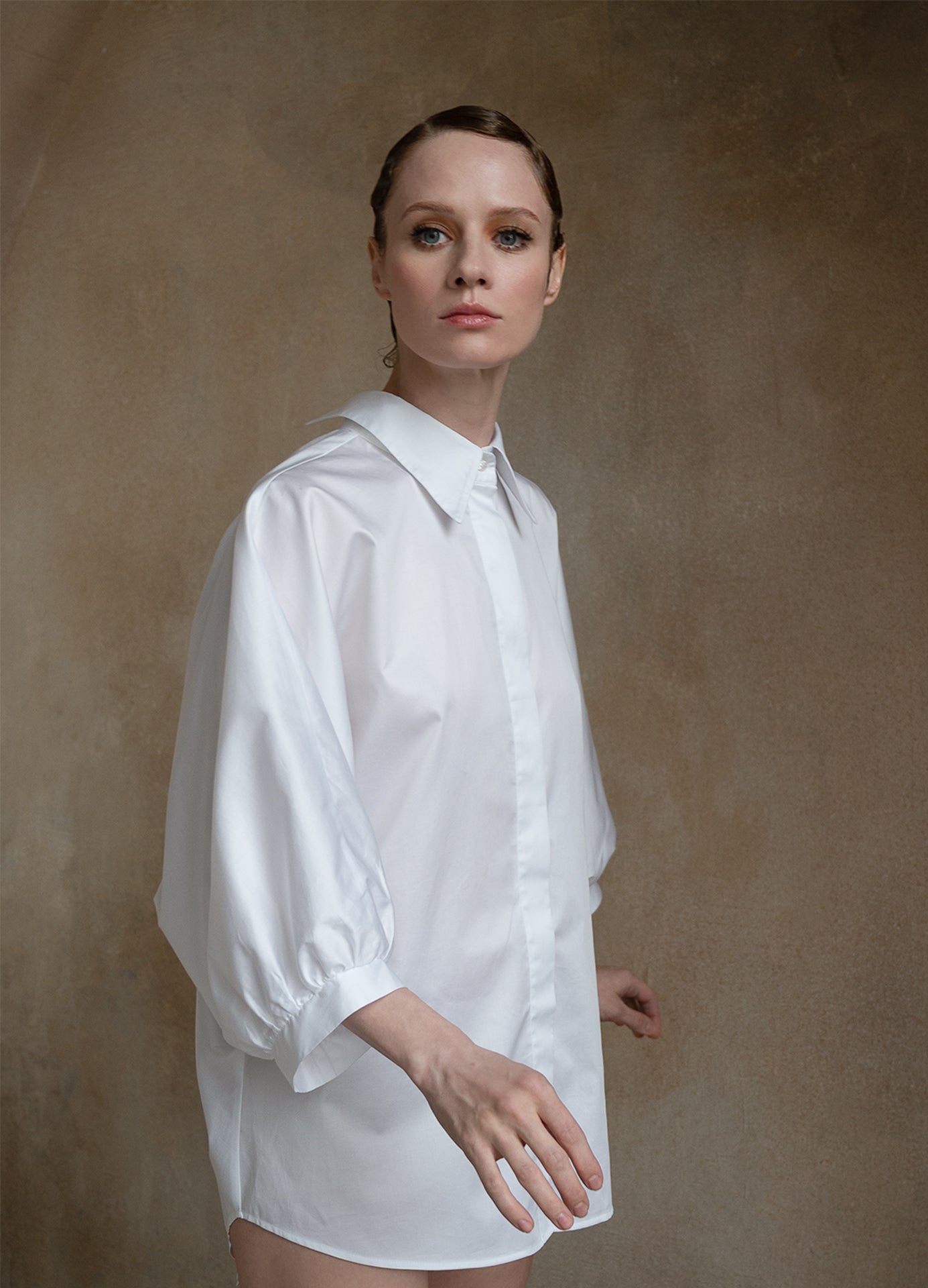 Prima Open-Back Cotton Shirt