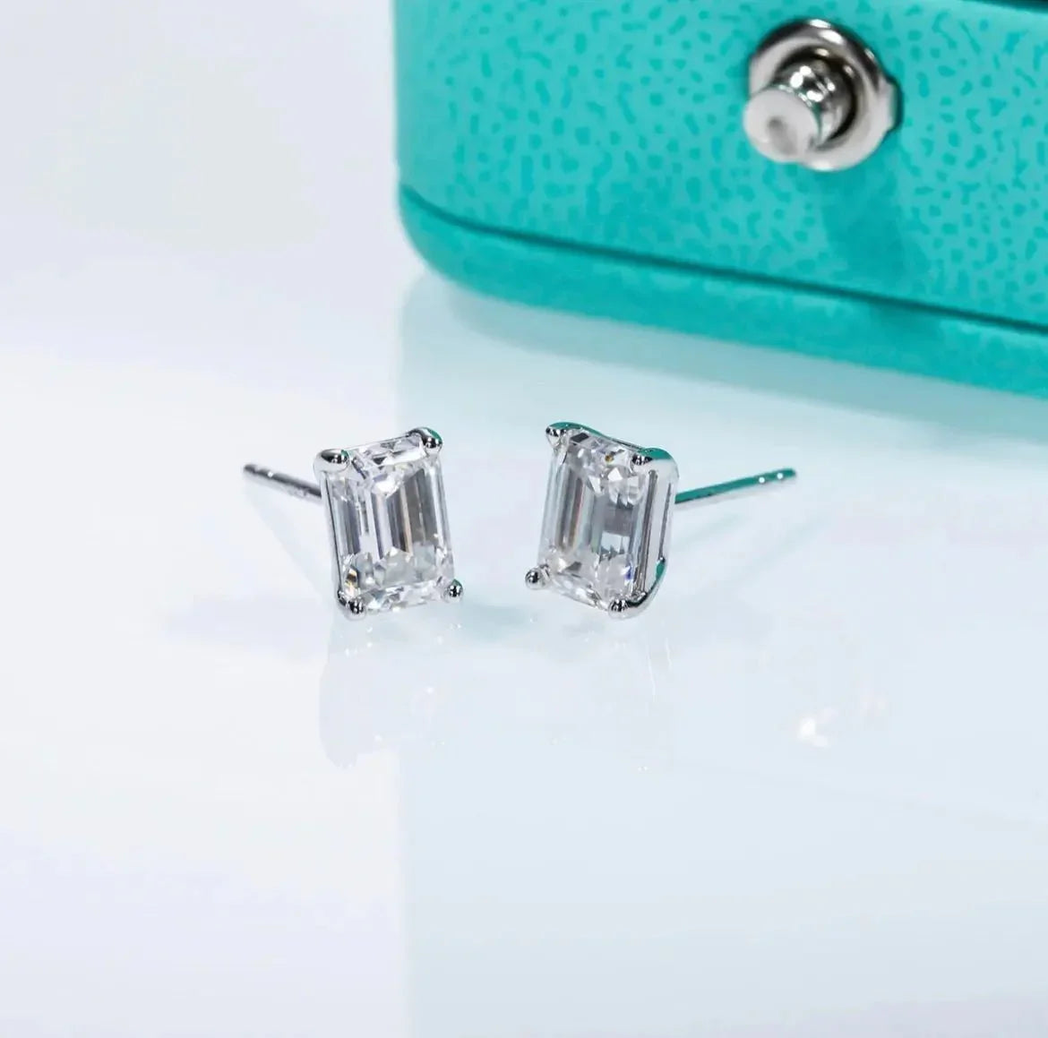 LUX EARINGS - Luxlife Brands