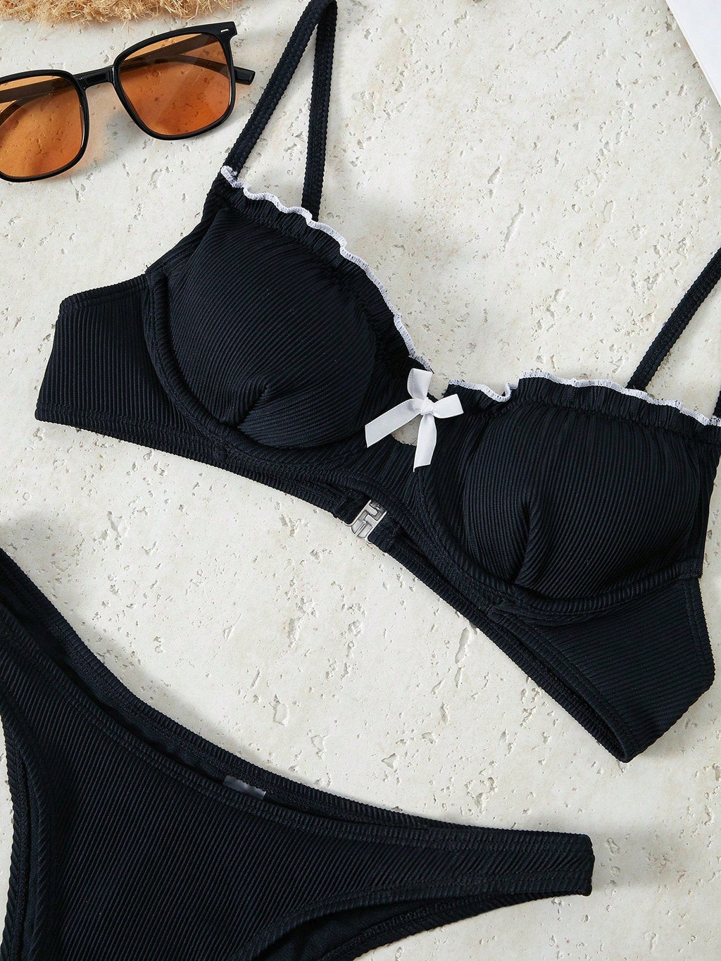 Bikinx Solid Color Contrast Binding Thin Strap Bikini Set With Underwire Bella Mia
