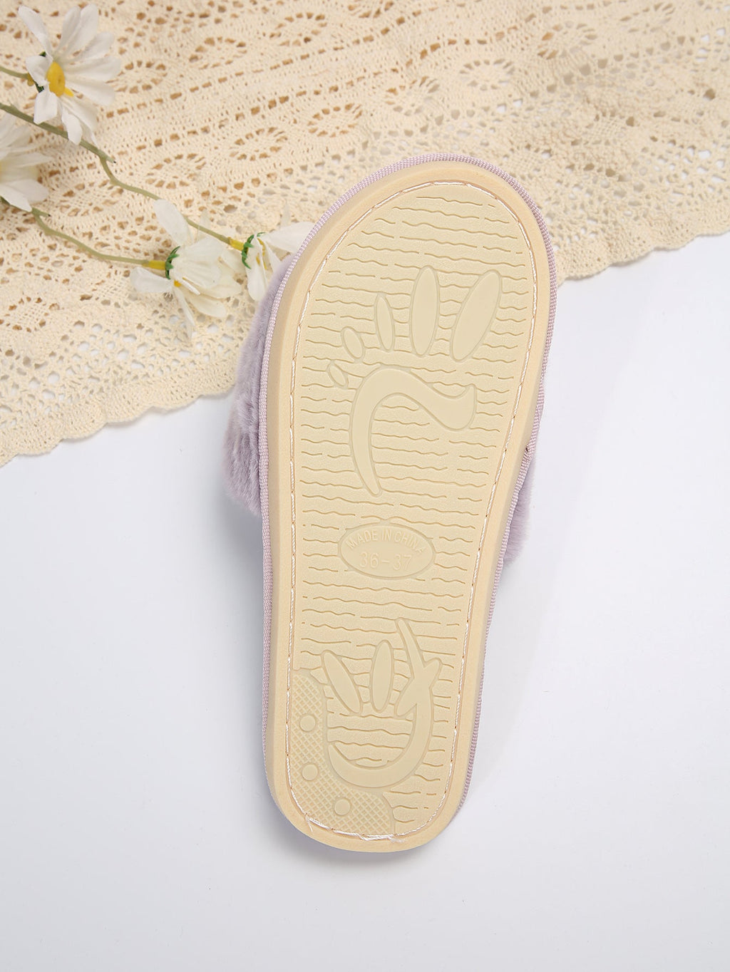 Fluffy Slippers Heart-Shaped Flat Slippers Women Home Casual Anti Rabbit Fur Cotton Slippers Women