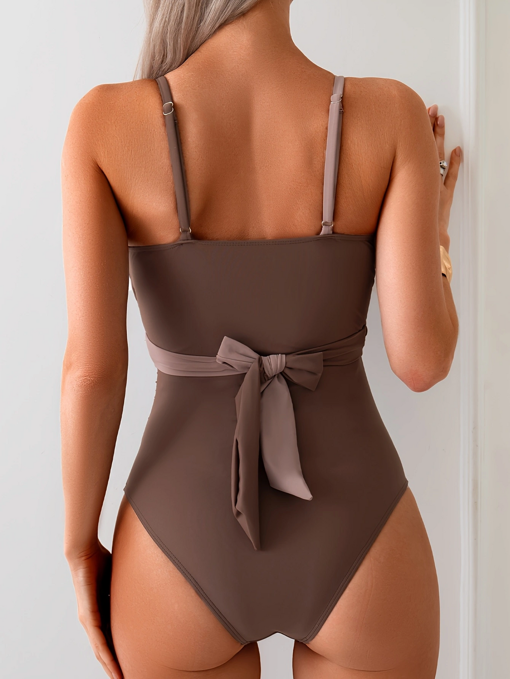 One Piece Cool Contrast Color One Piece Swimsuit Strap Bella Mia