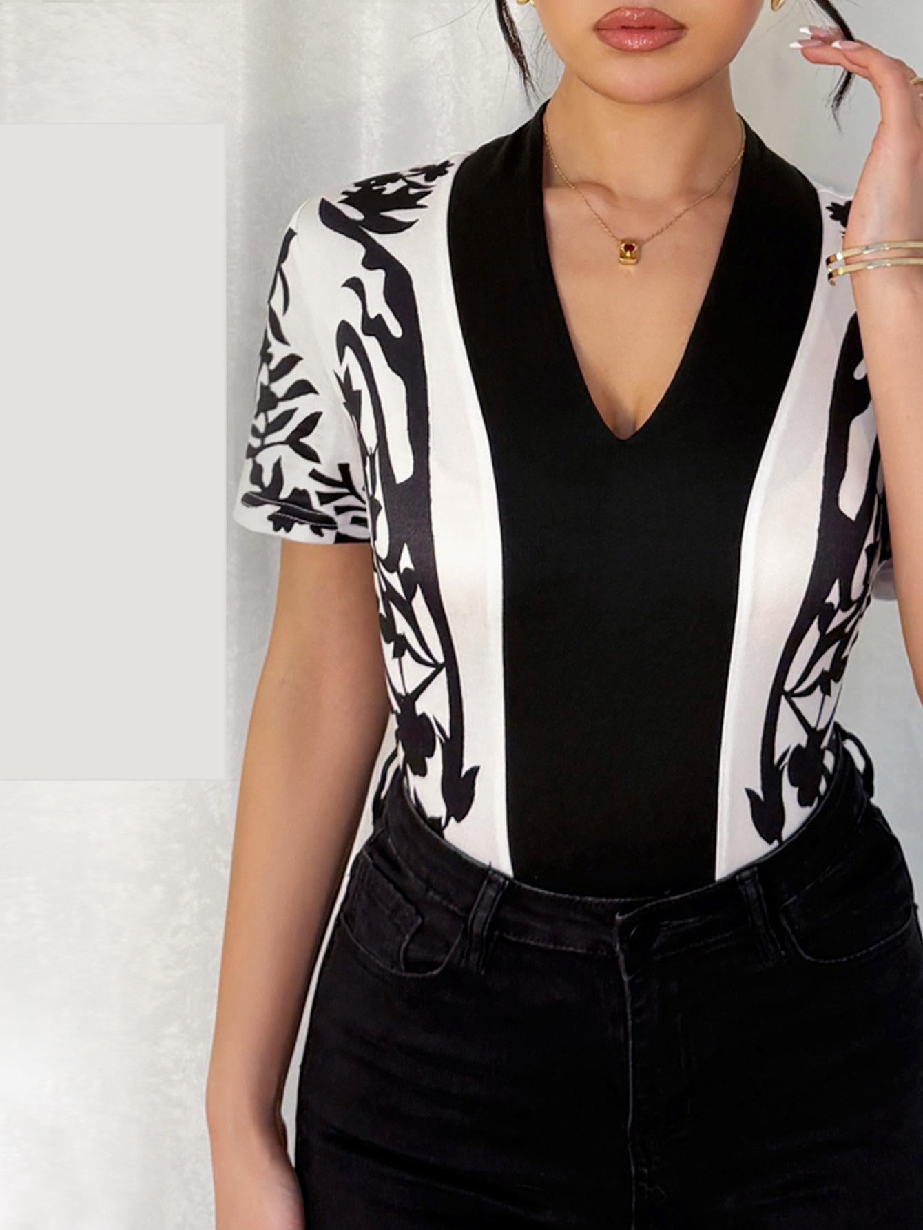 Women Printed V neck Shirt Simple Black White Printed Short Sleeve Shirt Women Bella Mia