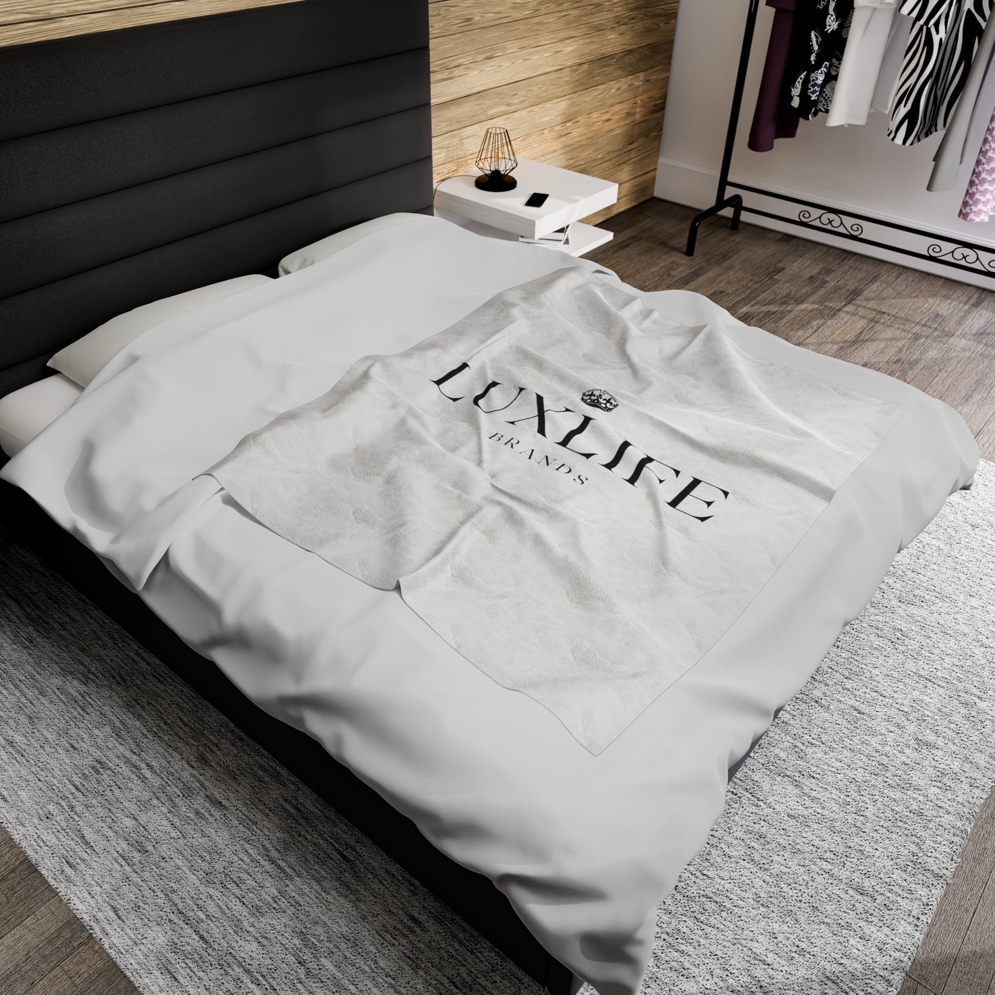 Luxlife Brands White Velveteen Plush Blanket