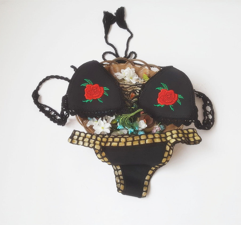 Bikini Crochet Embroidery Rose Women Swimsuit High Elastic Embroidered Split Swimsuit Bikini Bella Mia