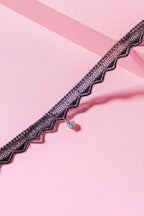 PRETTY IN LOVE CHOKER Flying Tomato