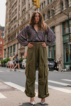 INCREDIBLE MOMENTS WOVEN CARGO PANTS Flying Tomato