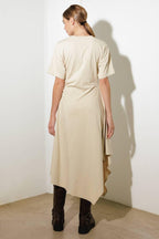 RIGHT ON CUE KNIT MIDI DRESS Flying Tomato