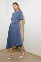 RIGHT ON CUE KNIT MIDI DRESS Flying Tomato