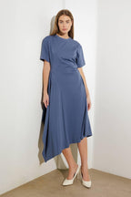 RIGHT ON CUE KNIT MIDI DRESS Flying Tomato