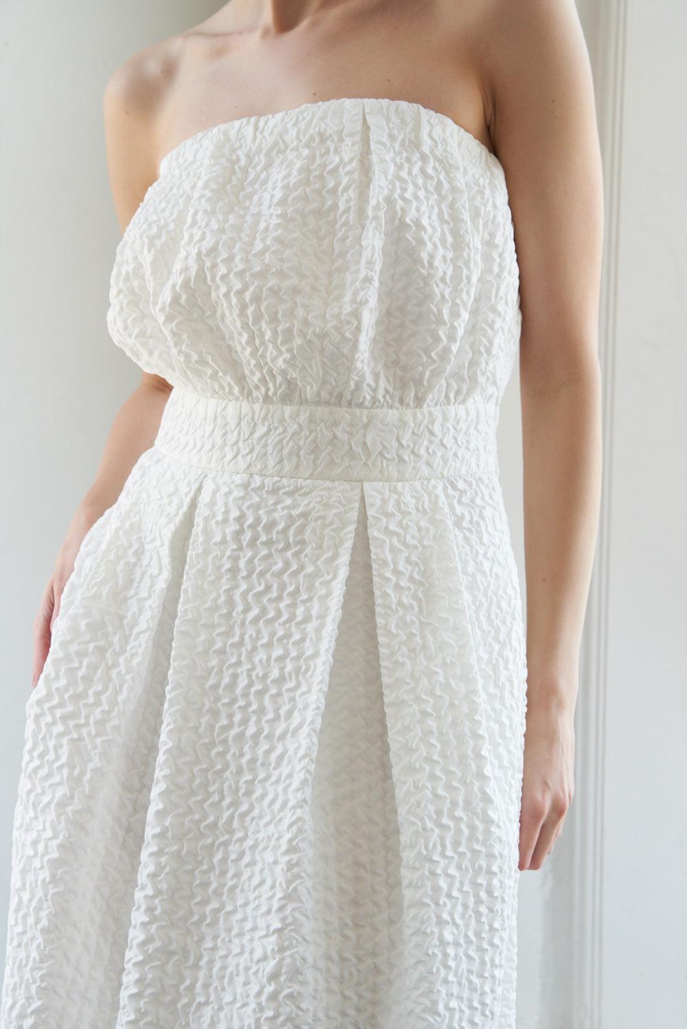 IN DOLLY WE TRUST WOVEN MIDI DRESS Flying Tomato