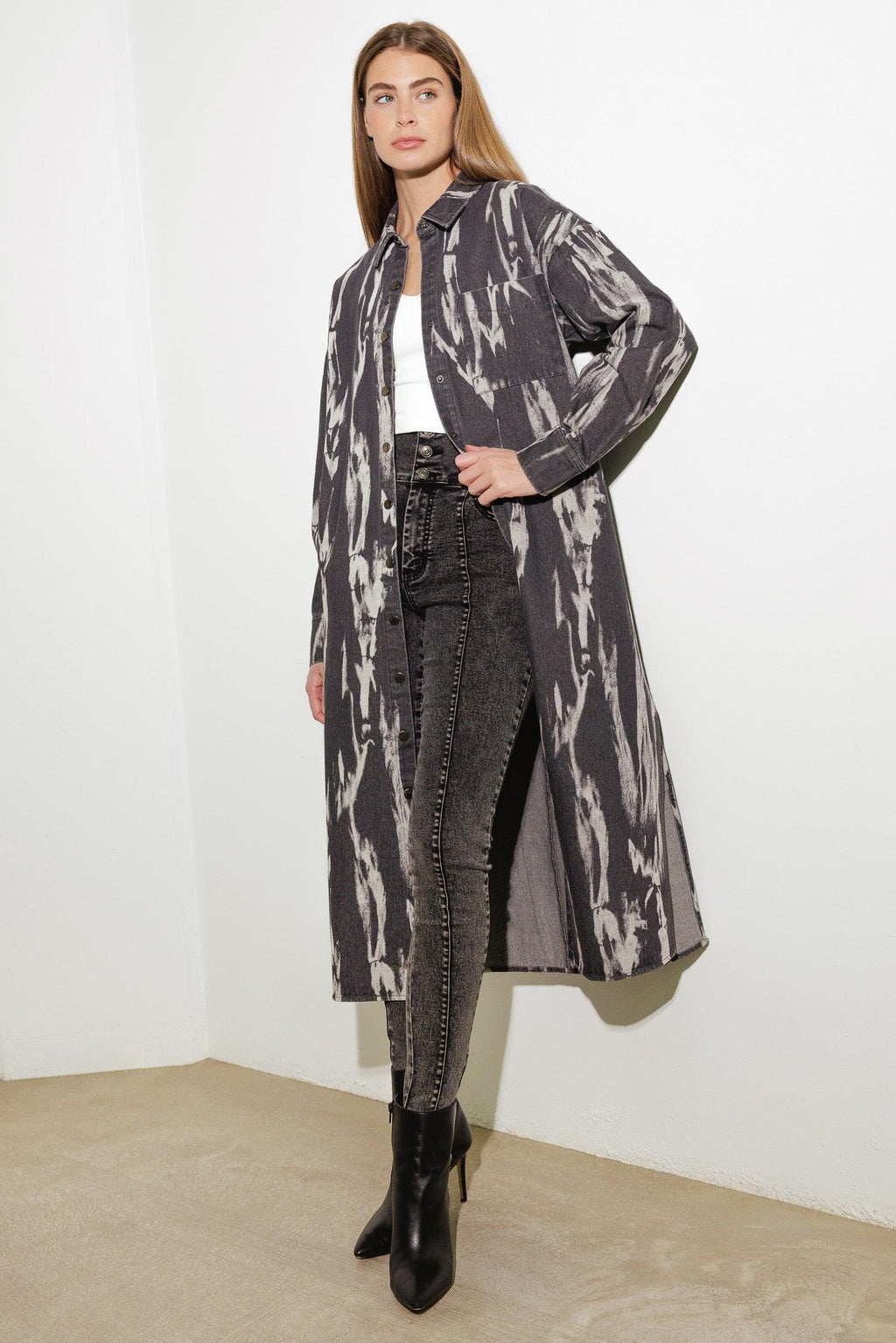 HERE & NOW WOVEN DENIM MIDI SHIRT DRESS Flying Tomato