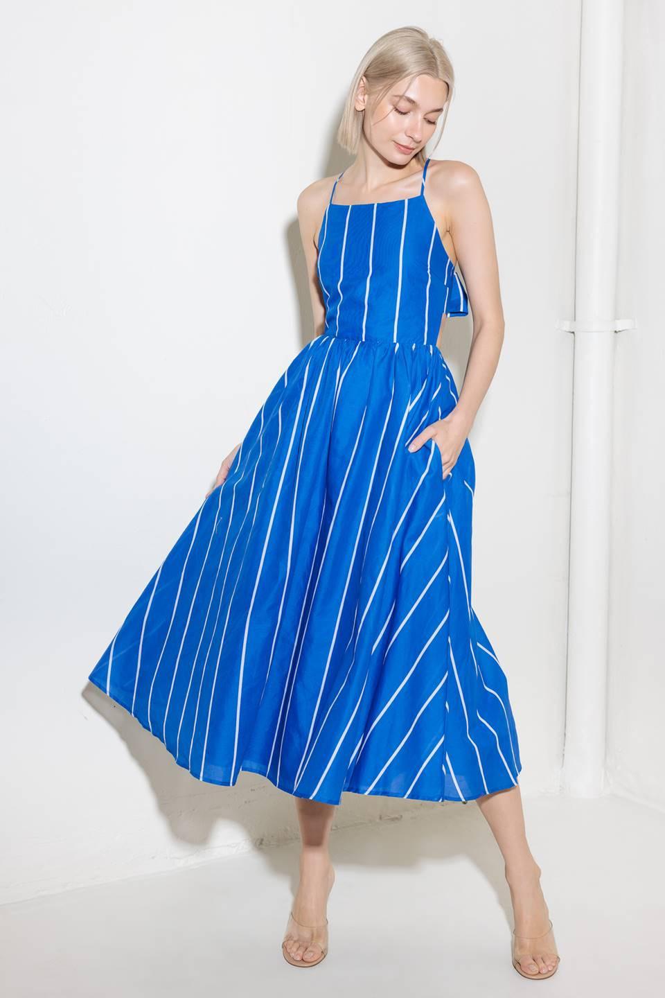 LET THE GOOD IN BLUE WOVEN MIDI DRESS Flying Tomato