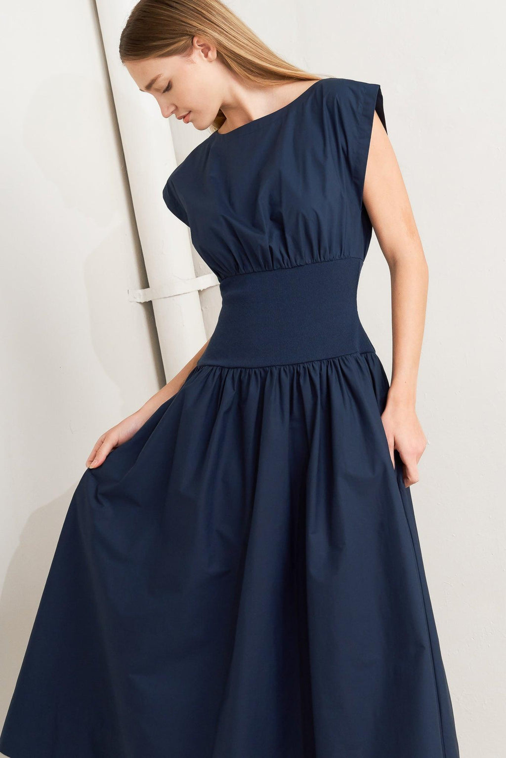 DREAMWEAVER ROMANTIC NAVY WOVEN MIDI DRESS Flying Tomato