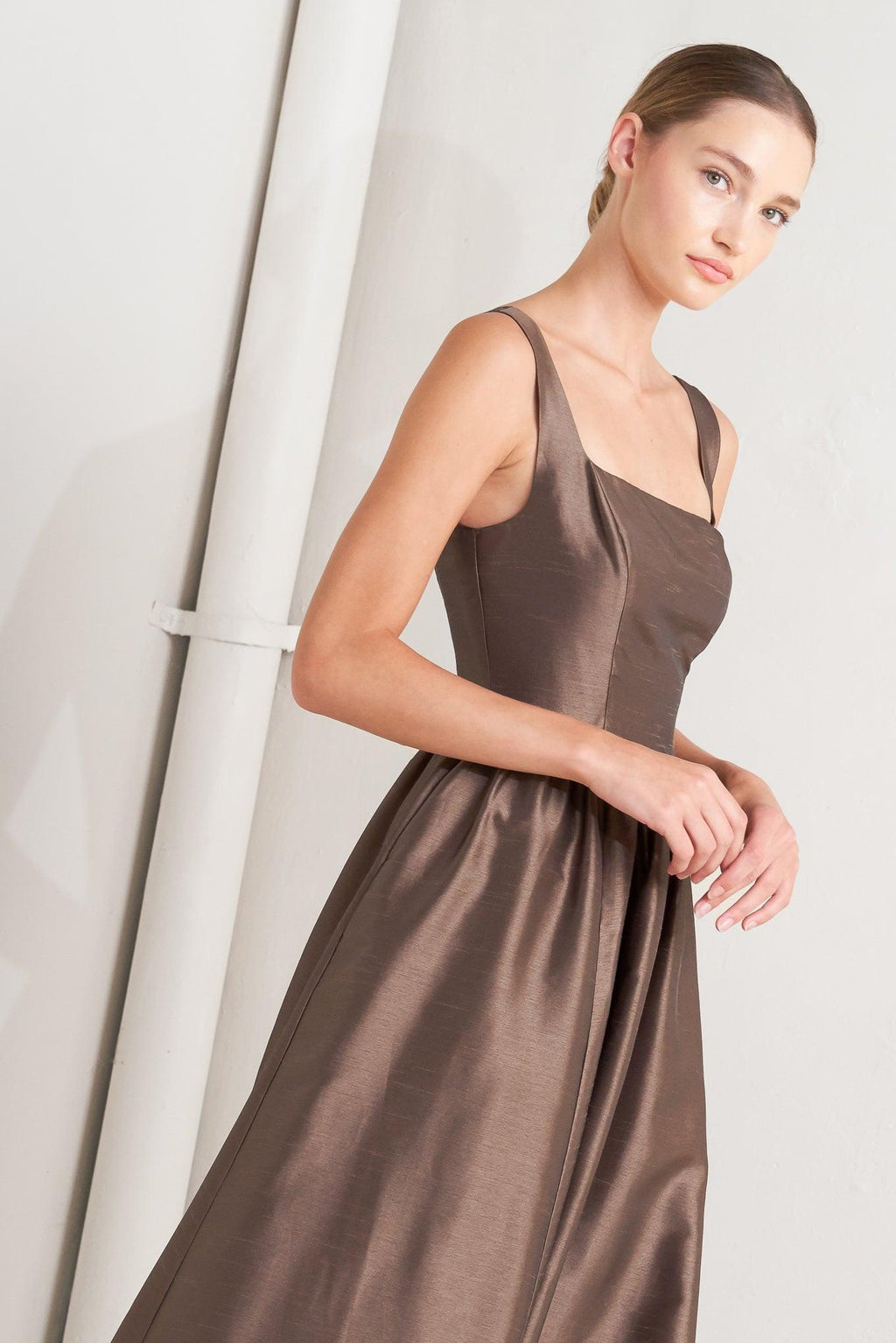 CAFÉ LUSTER WOVEN MIDI DRESS Flying Tomato