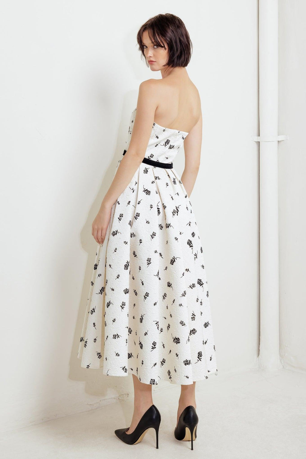 LOVELY CULTIVATED WOVEN MIDI DRESS Flying Tomato
