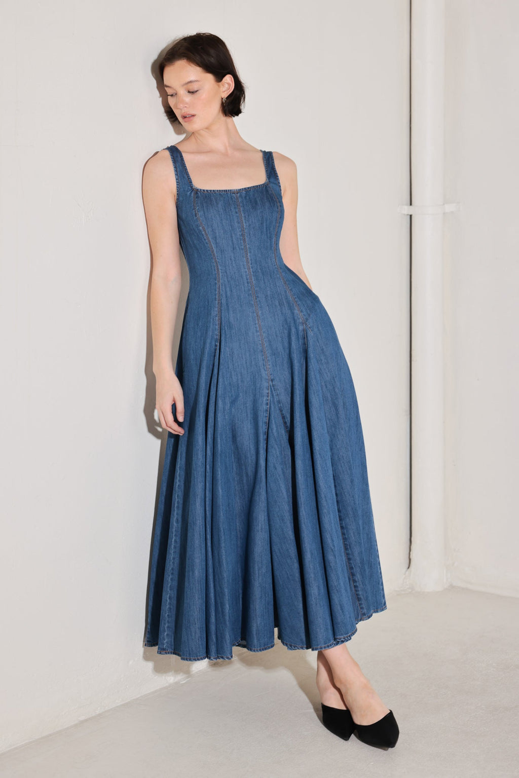INDIGO SWAY DENIM MIDI DRESS Flying Tomato