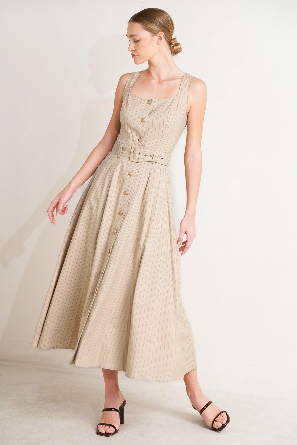 TAILORED IN SUNLIGHT WOVEN MIDI DRESS Flying Tomato