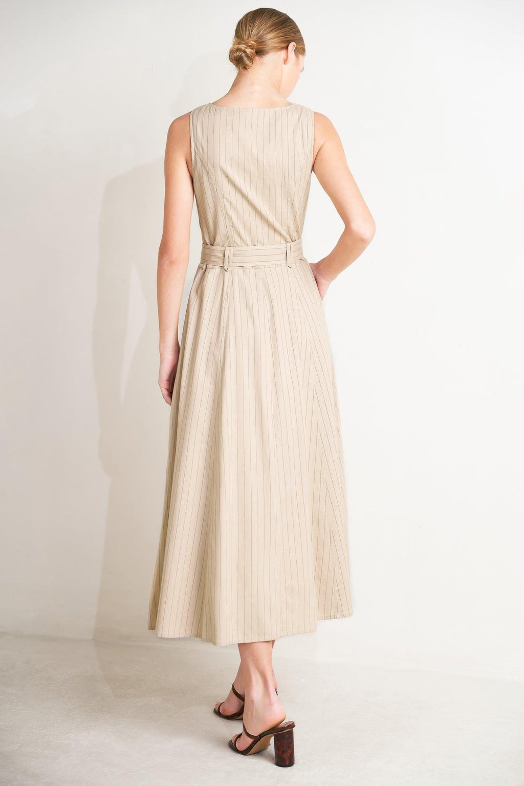 TAILORED IN SUNLIGHT WOVEN MIDI DRESS Flying Tomato