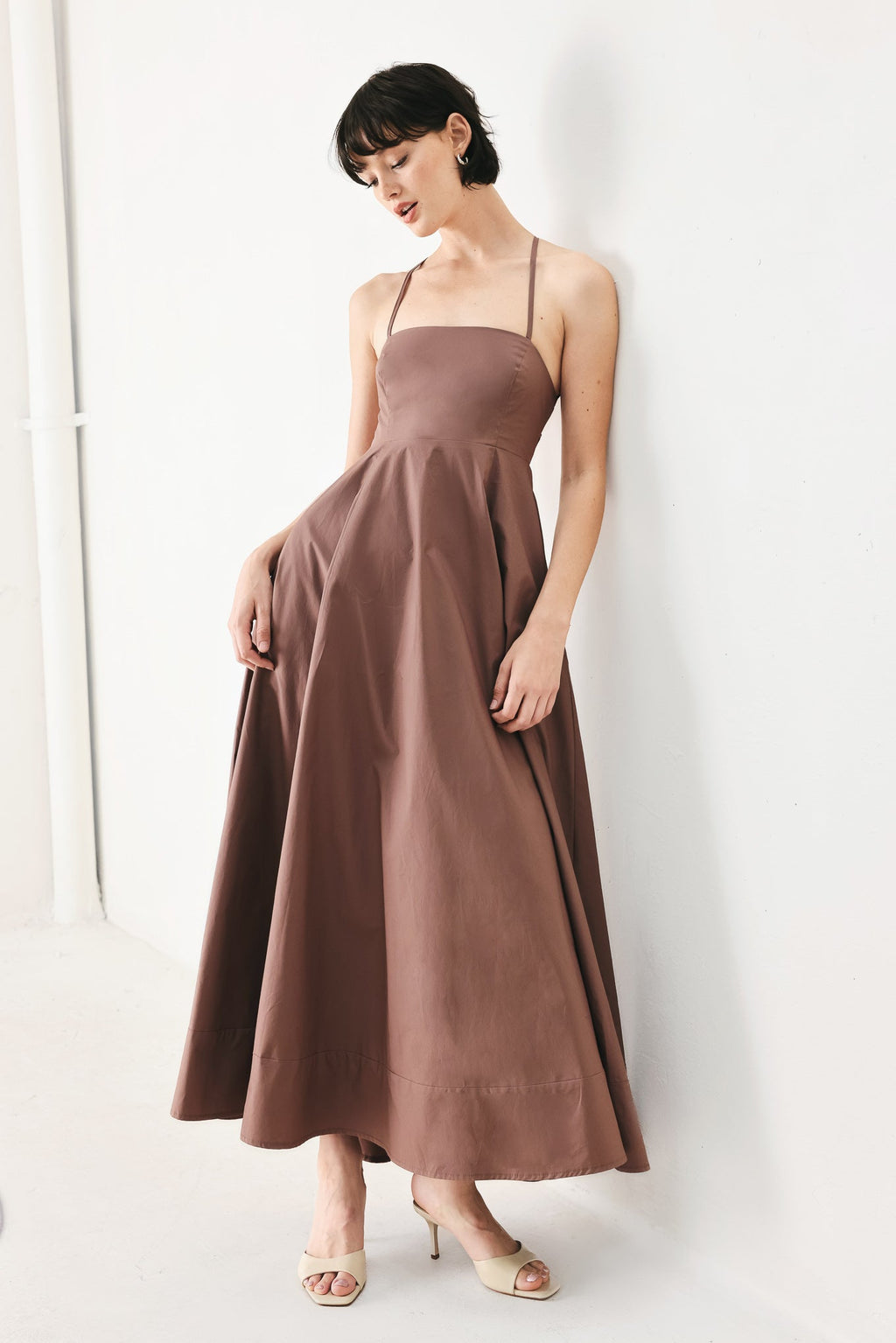 PURE LINE WOVEN MIDI DRESS Flying Tomato