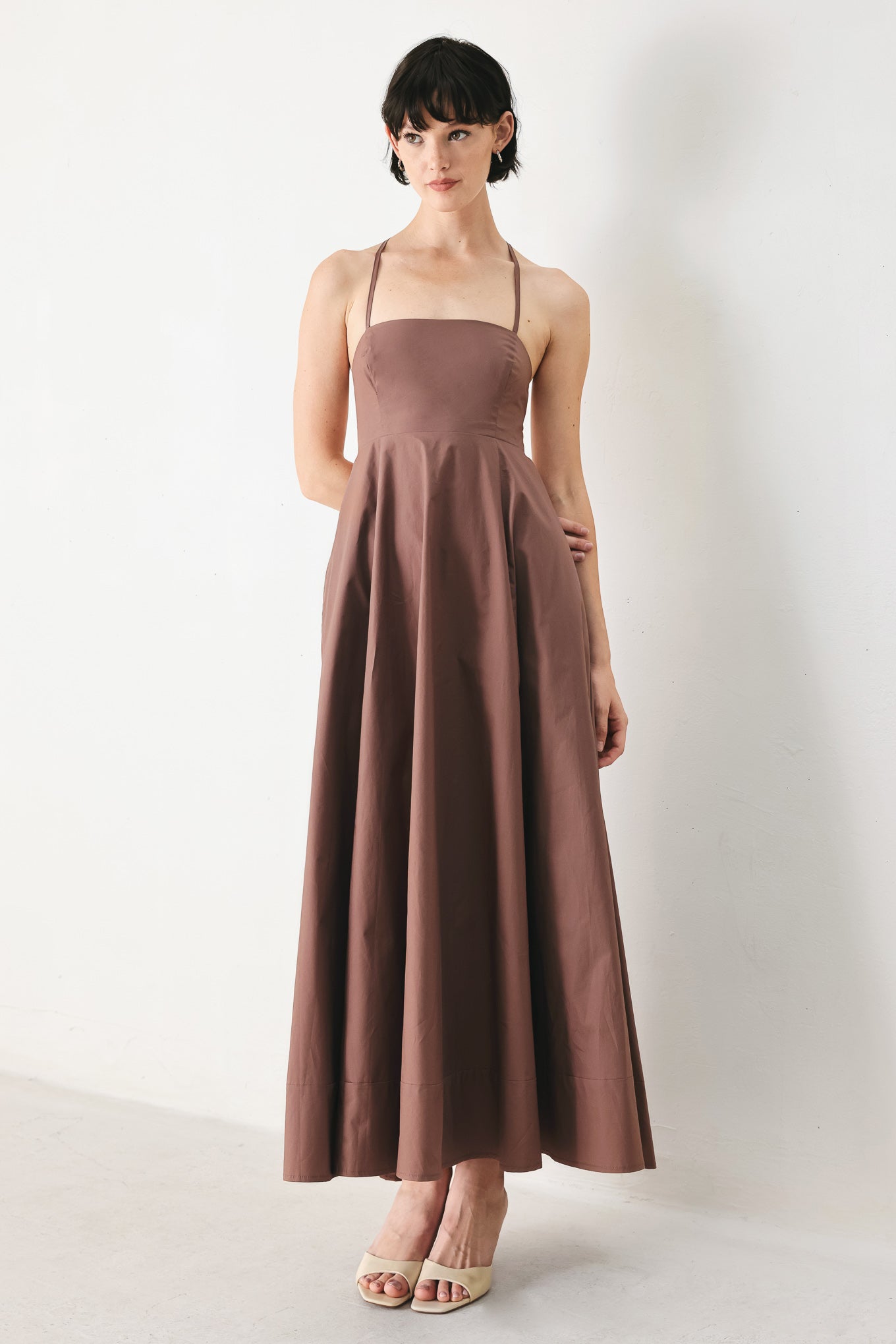 PURE LINE WOVEN MIDI DRESS Flying Tomato