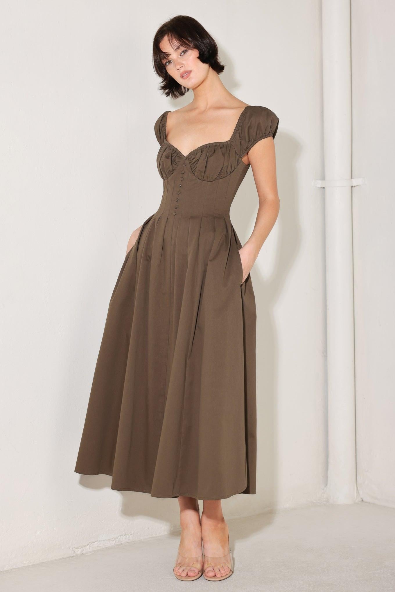 MOCHA MUSE MOMENT WOVEN MIDI DRESS Flying Tomato