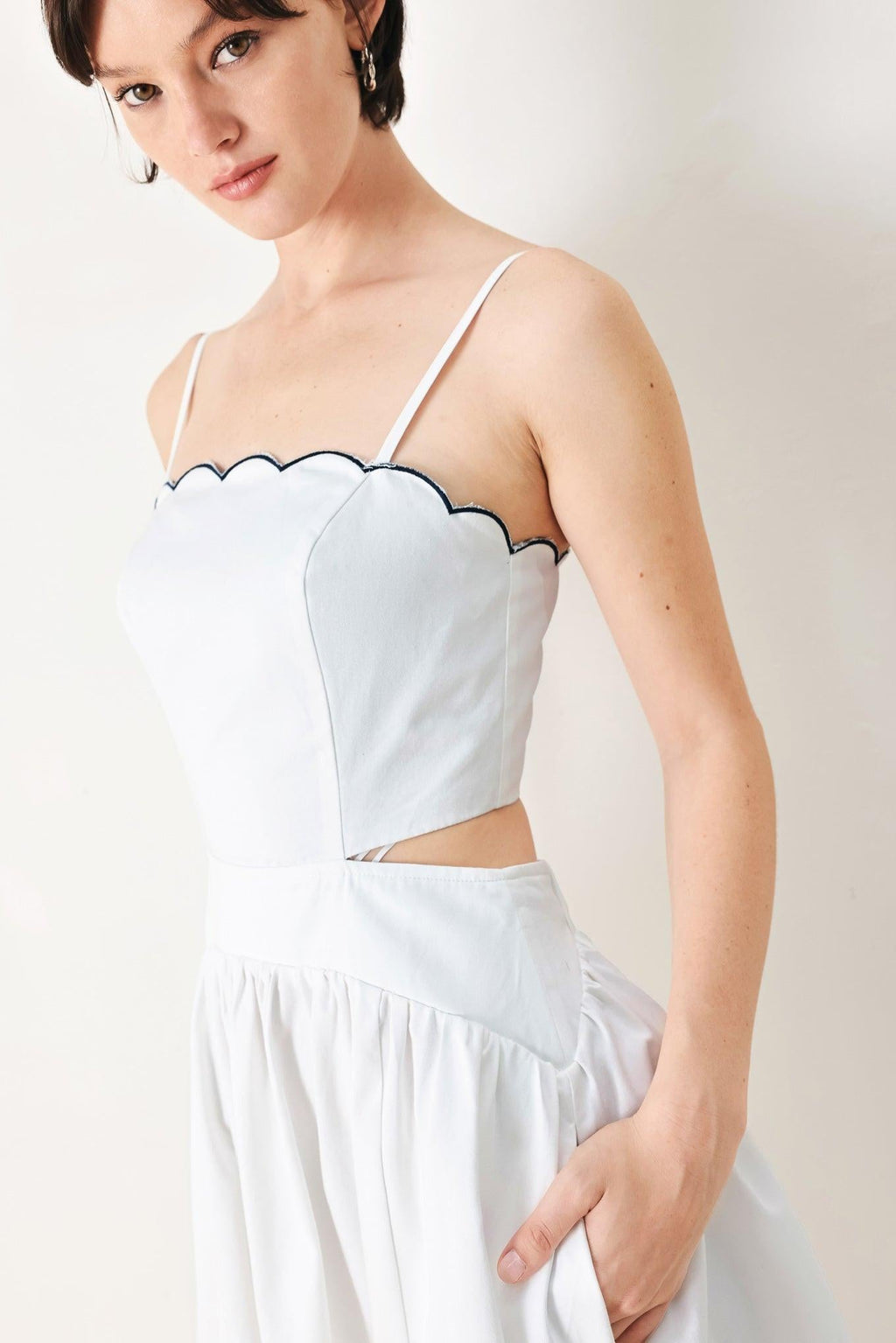 PURE ELEGANCE WOVEN MIDI DRESS Flying Tomato