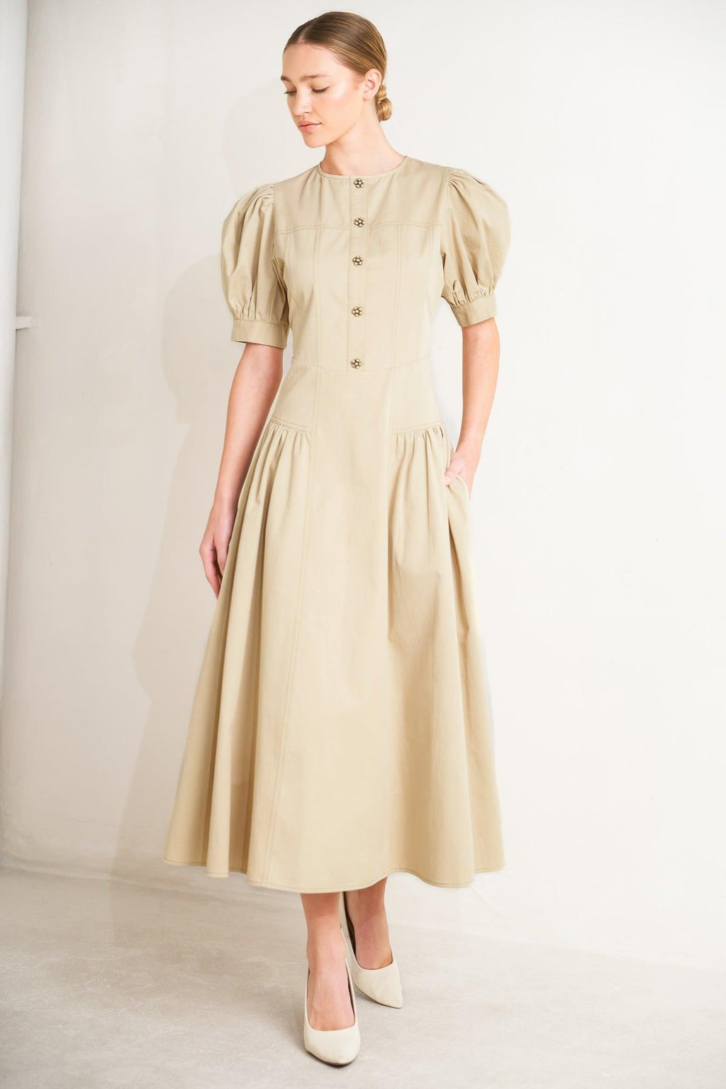 UNDERSTATED ICON WOVEN MIDI DRESS Flying Tomato