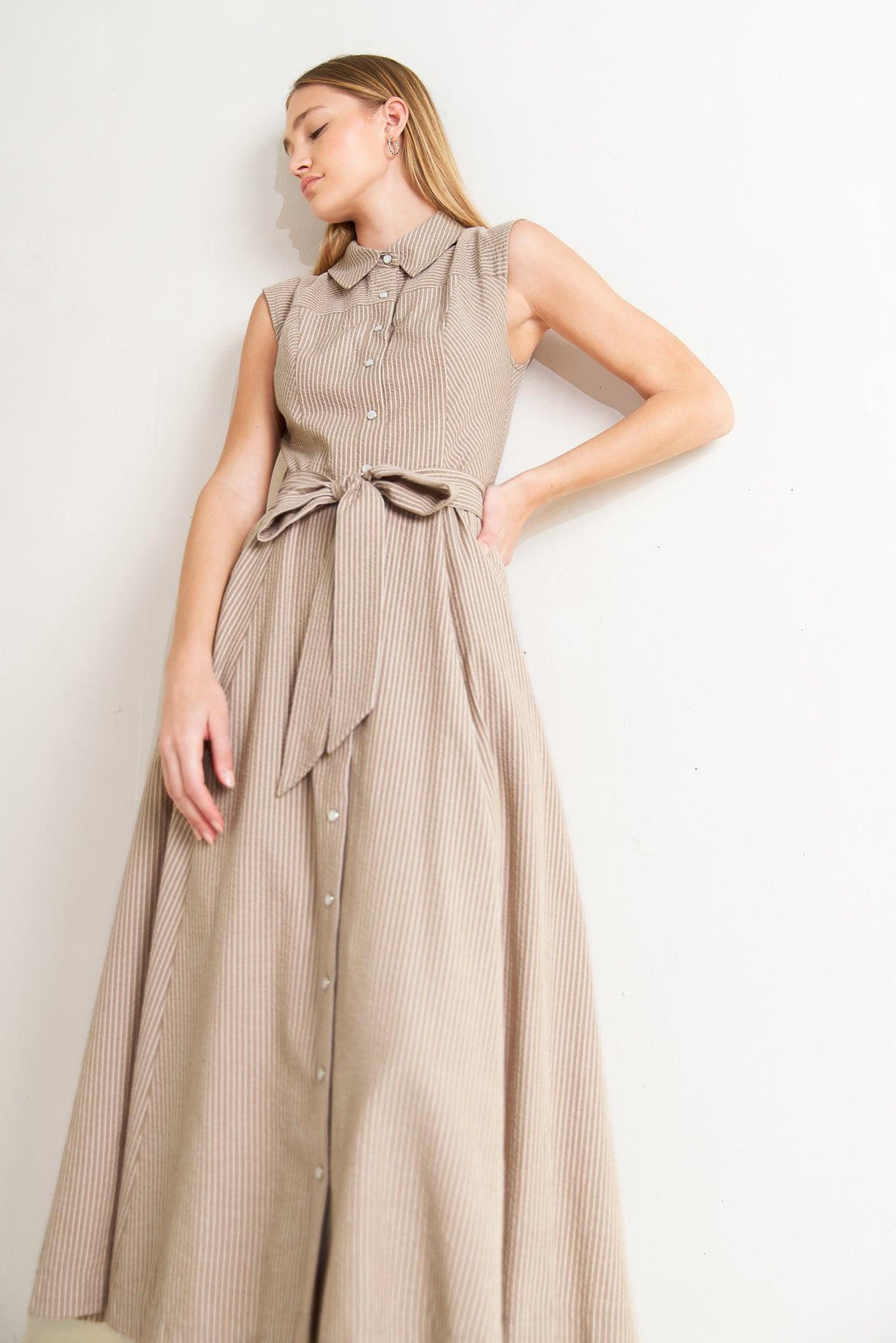 CAFE AU LAIT WOVEN MIDI DRESS Flying Tomato