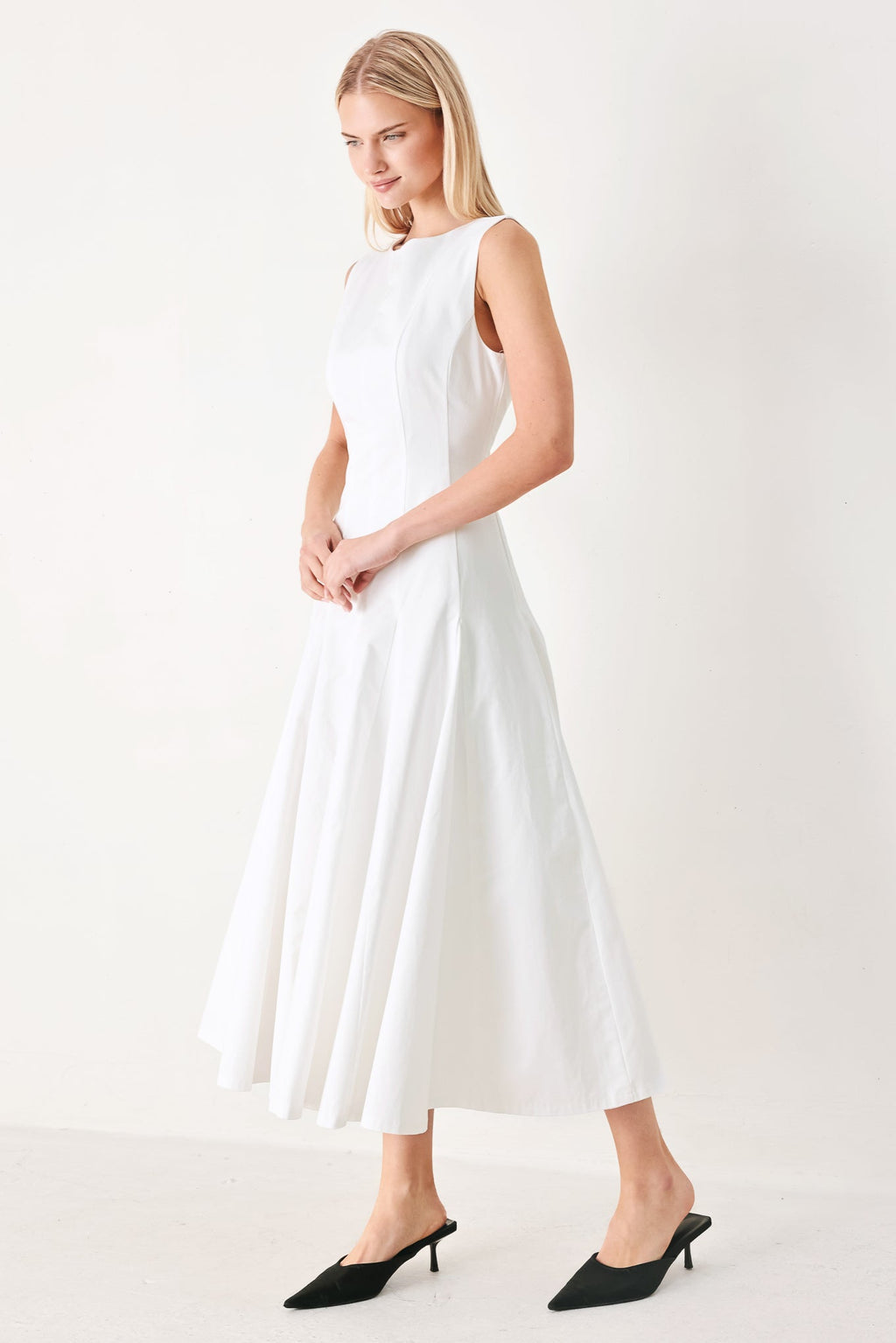 REFINED BEAUTY WOVEN MIDI DRESS Flying Tomato