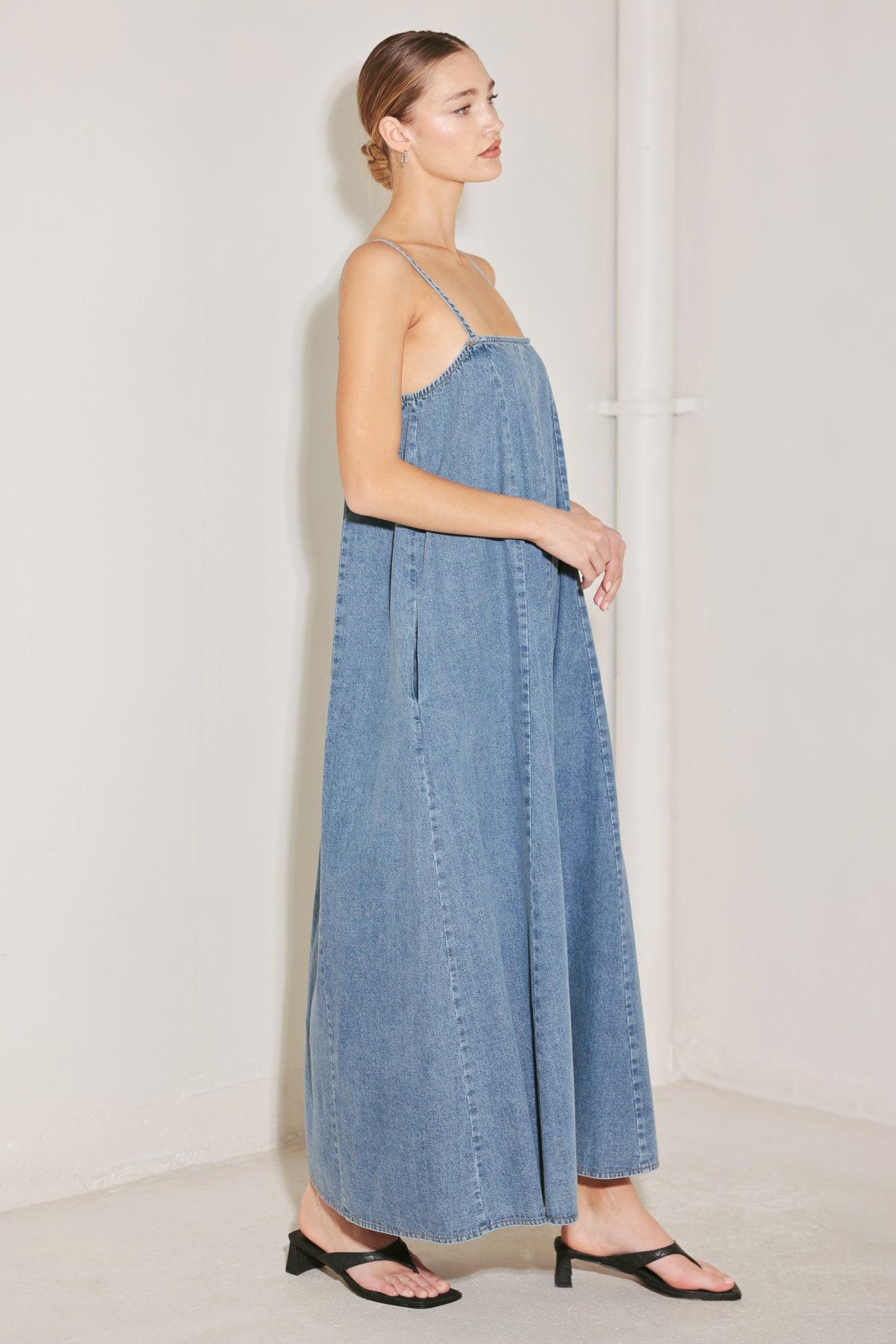 INDIGO WEEKEND THEORY DENIM MIDI DRESS Flying Tomato