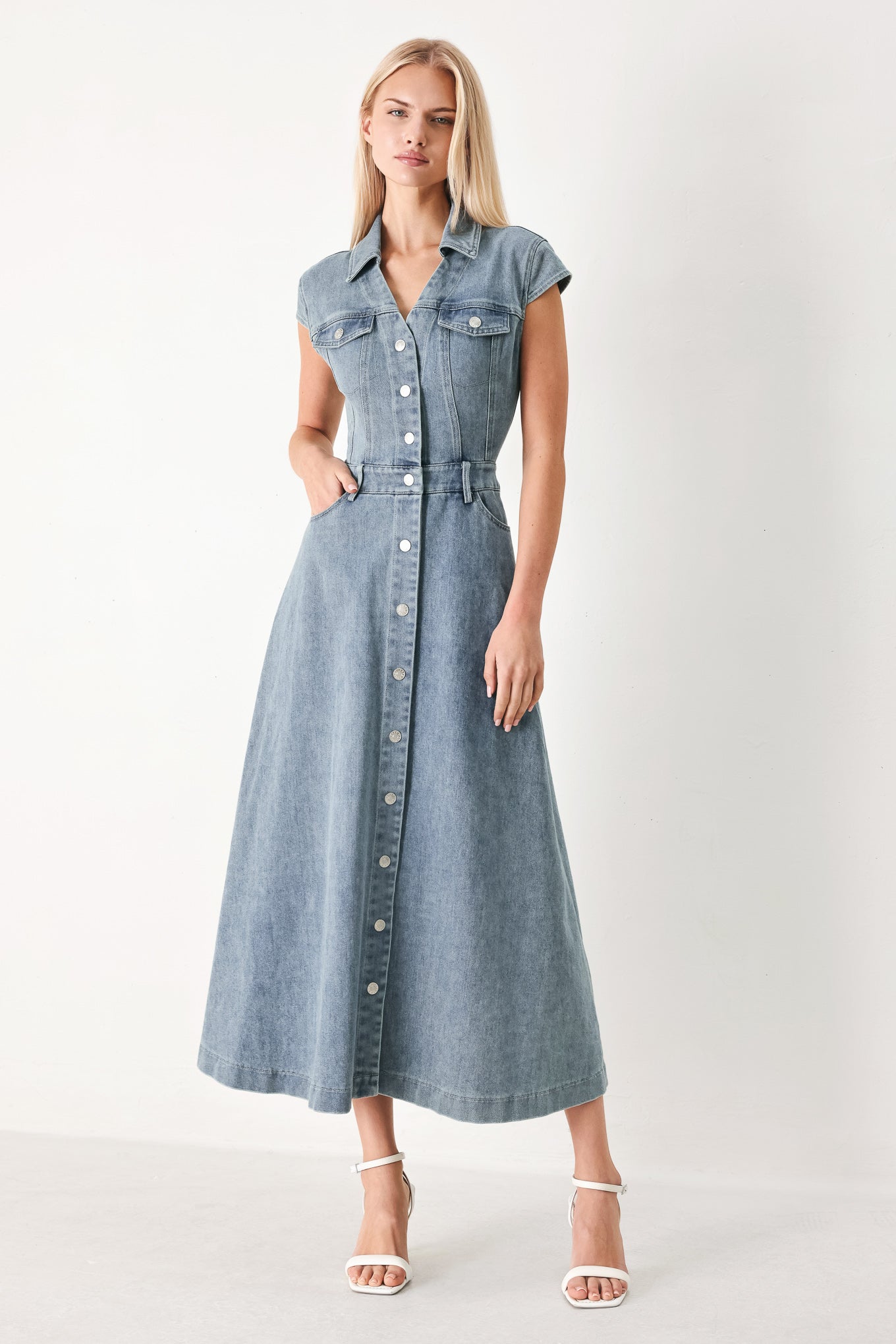 CLASSIC FLOW DENIM MIDI DRESS Flying Tomato