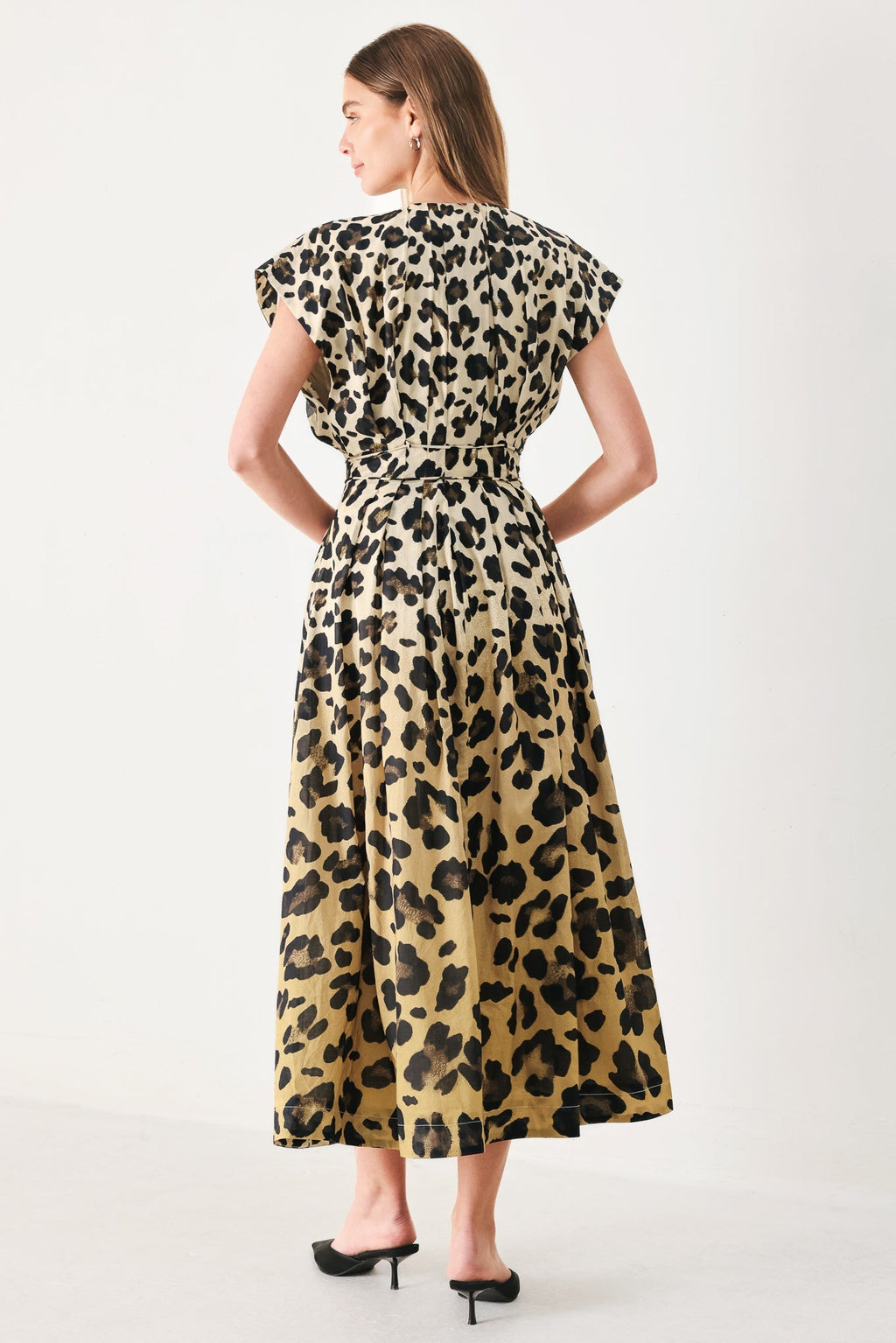 [PREORDER] WILD MUSE WOVEN MIDI DRESS Flying Tomato