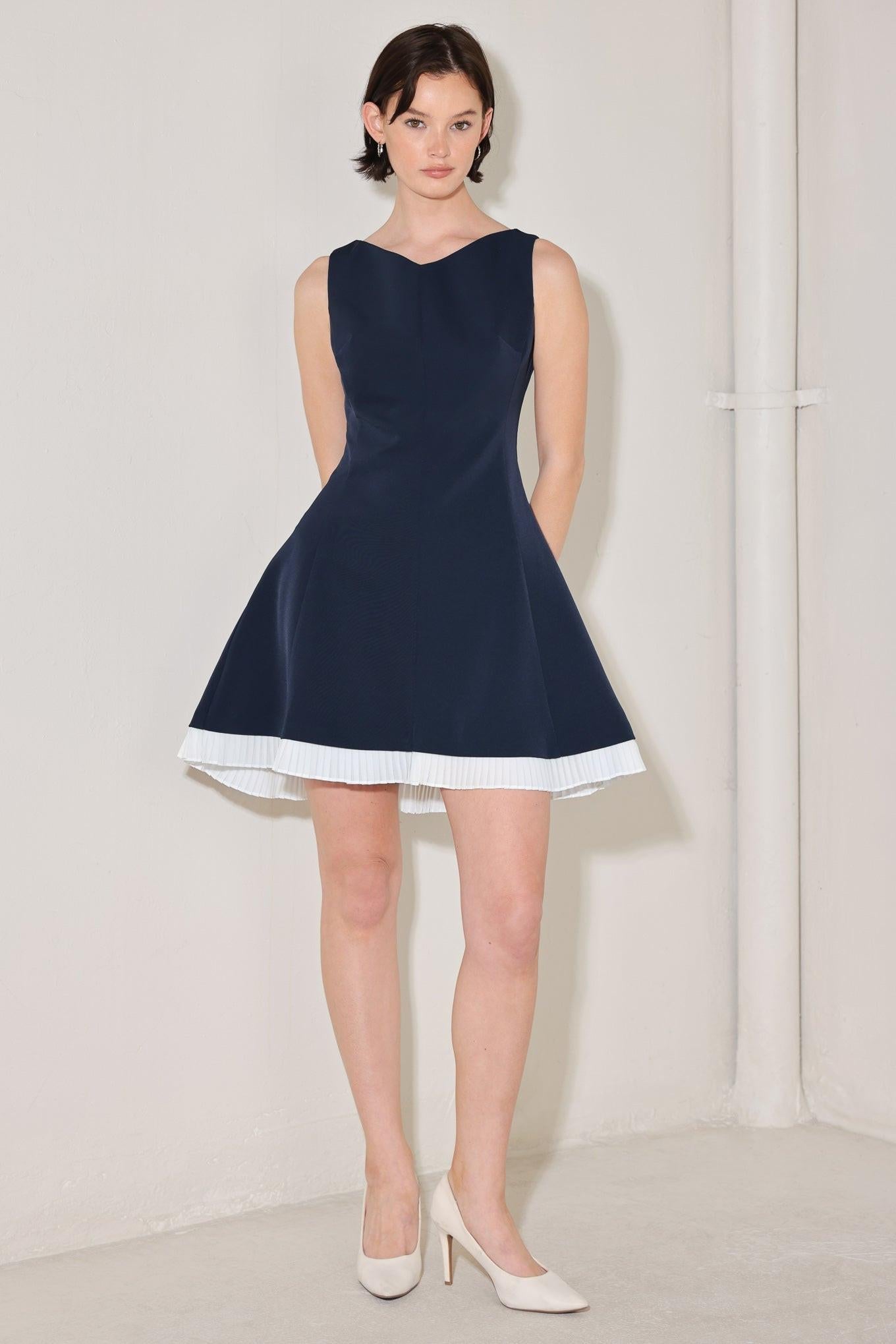 SWEET ESCAPE WOVEN MINI DRESS Flying Tomato