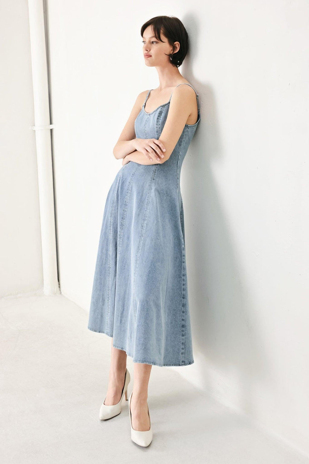 CLOUD NINETTE DENIM MIDI DRESS Flying Tomato
