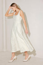 [PREORDER] LOVE IN SLOW MOTION WOVEN JACQUARD MIDI DRESS Flying Tomato