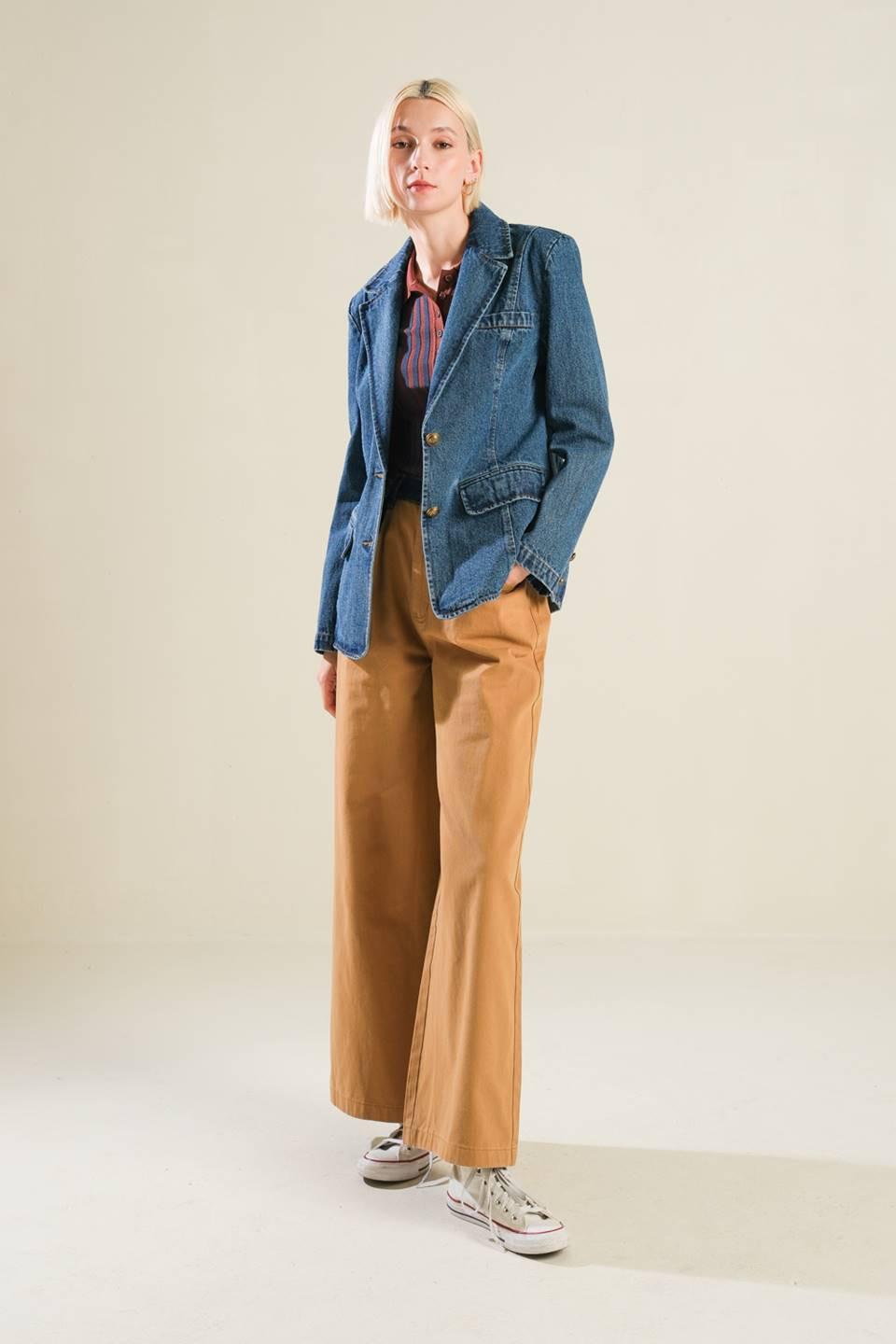 HOT TO GO DENIM BLAZER Flying Tomato