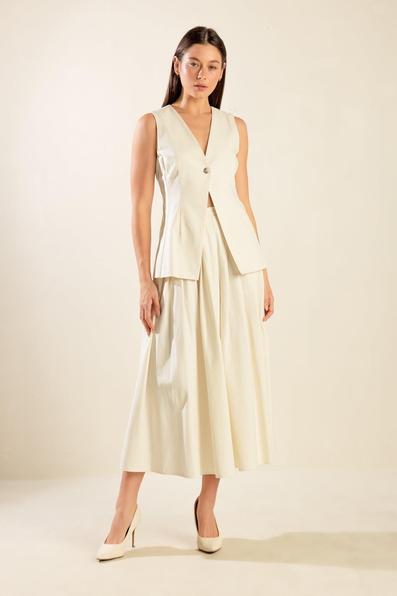 FLEETING FAUNA WOVEN VEST Flying Tomato