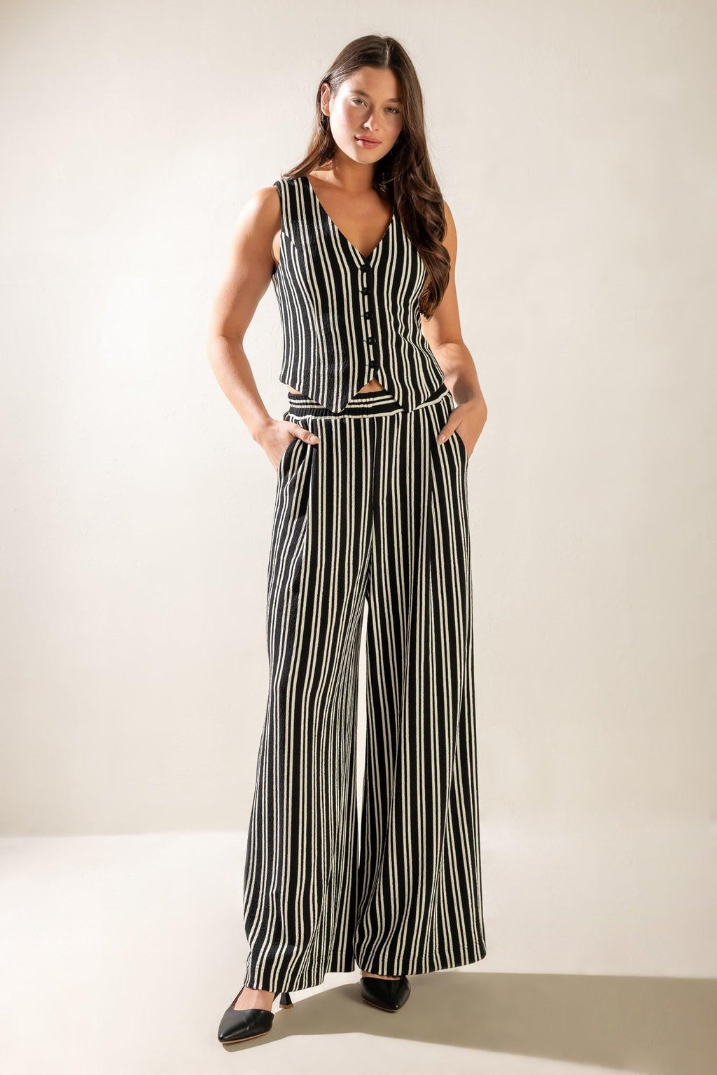 IN THE QUIET SHADE WOVEN VEST Flying Tomato