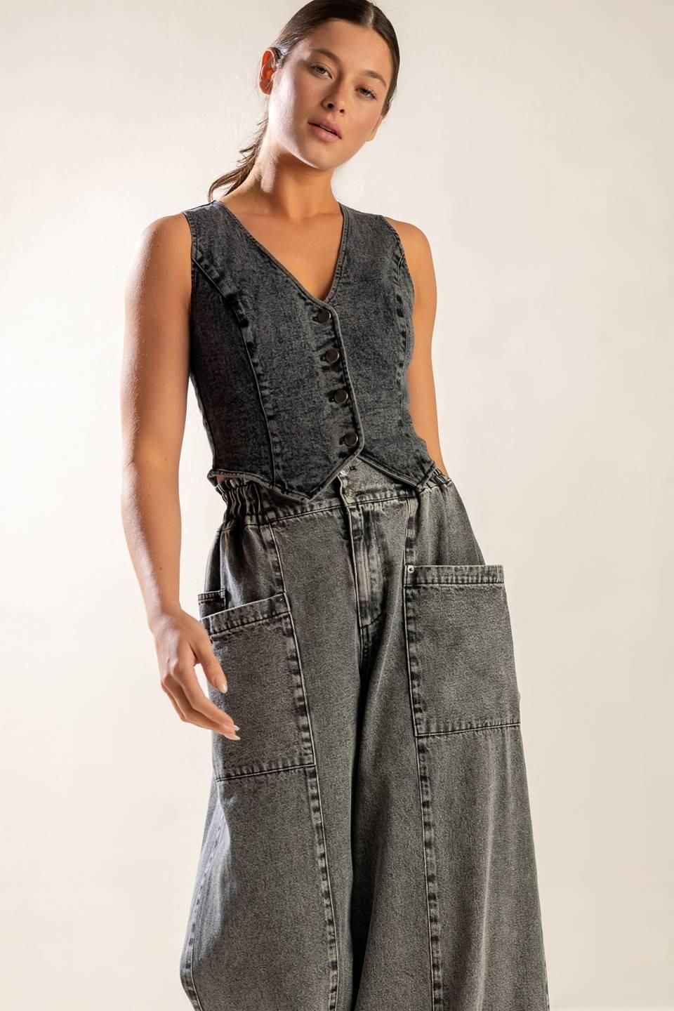 EXPLORING THE CITY DENIM VEST Flying Tomato