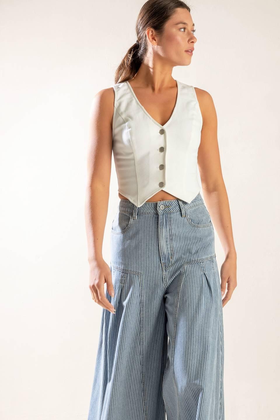 THE LILY'S SECRET DENIM VEST Flying Tomato