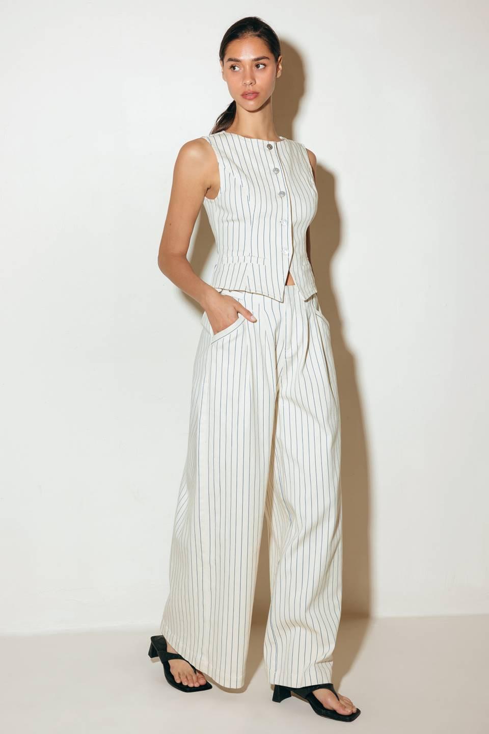 COFFEE RUN STRIPED WOVEN VEST Flying Tomato