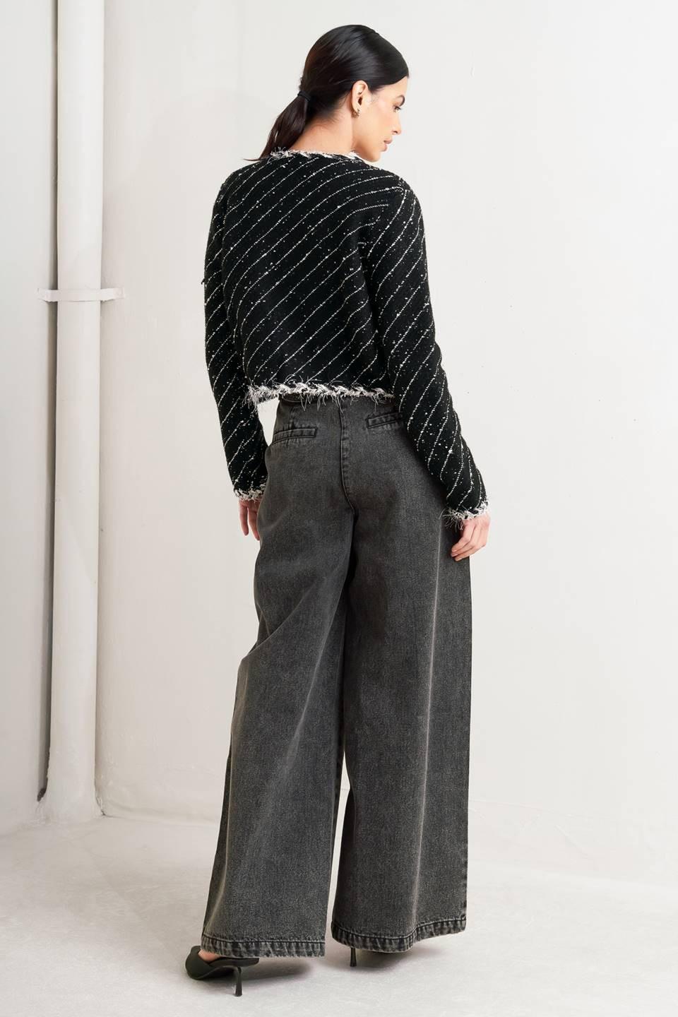 NOIR LINEAR SWEATER KNIT JACKET Flying Tomato